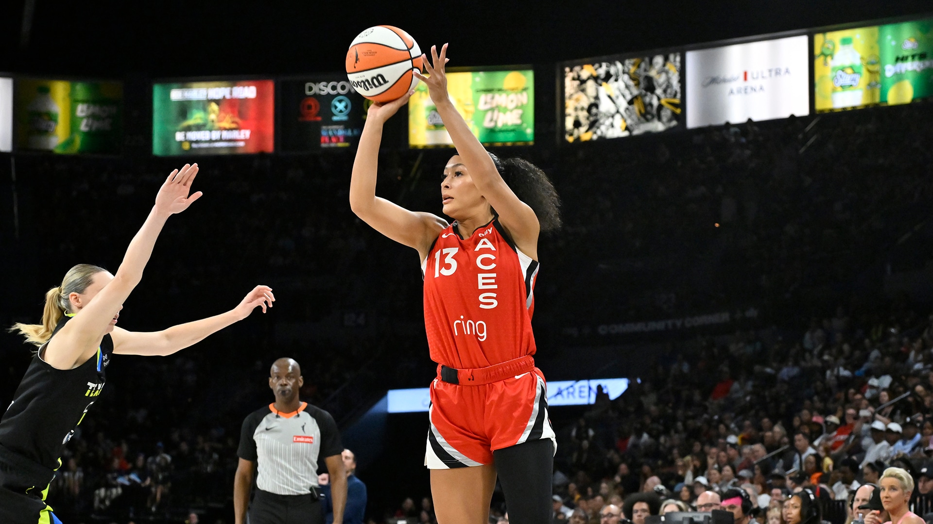 Dallas Wings v Las Vegas Aces