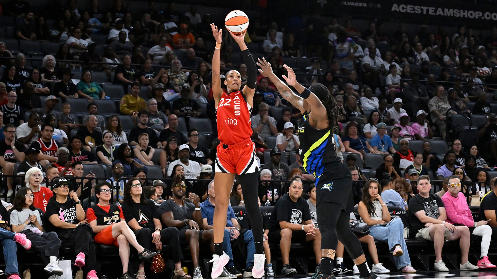 Dallas Wings v Las Vegas Aces