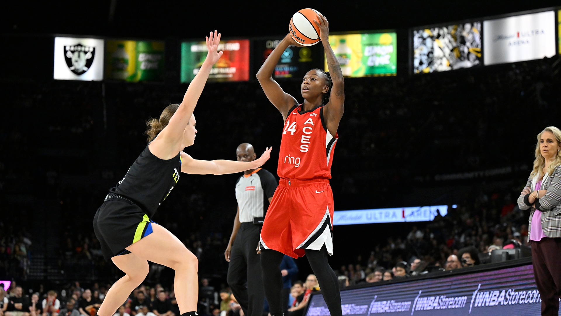 Dallas Wings v Las Vegas Aces