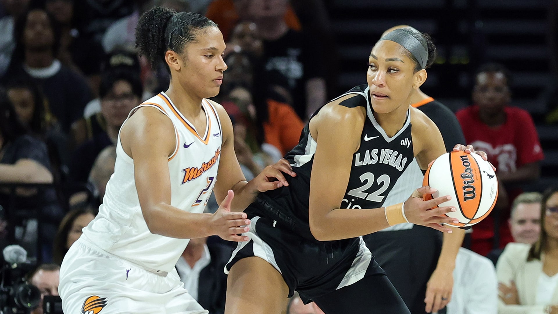 Phoenix Mercury v Las Vegas Aces