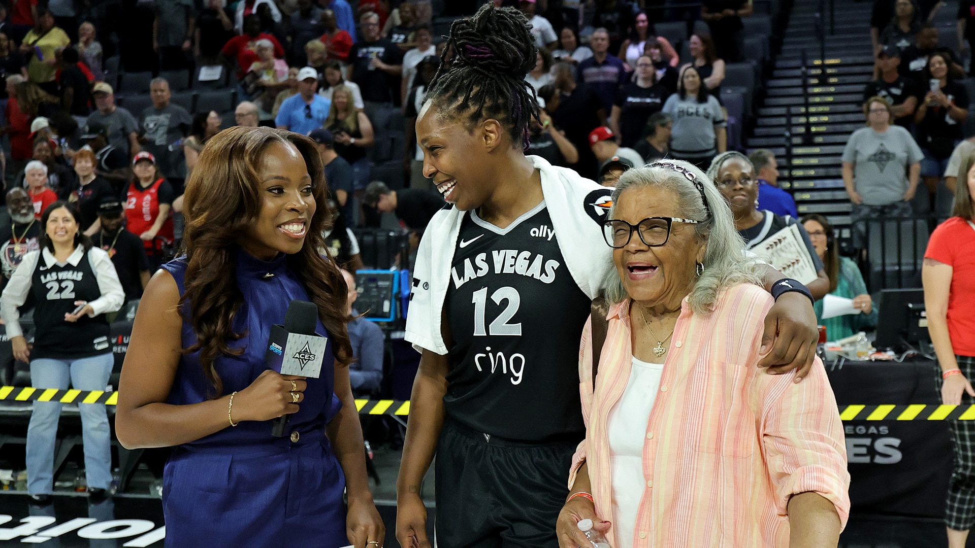 Phoenix Mercury v Las Vegas Aces