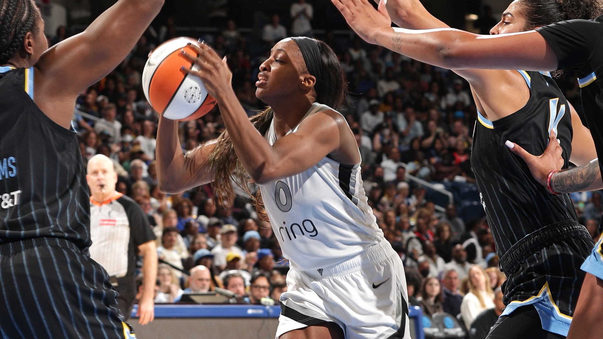 Las Vegas Aces v Chicago Sky