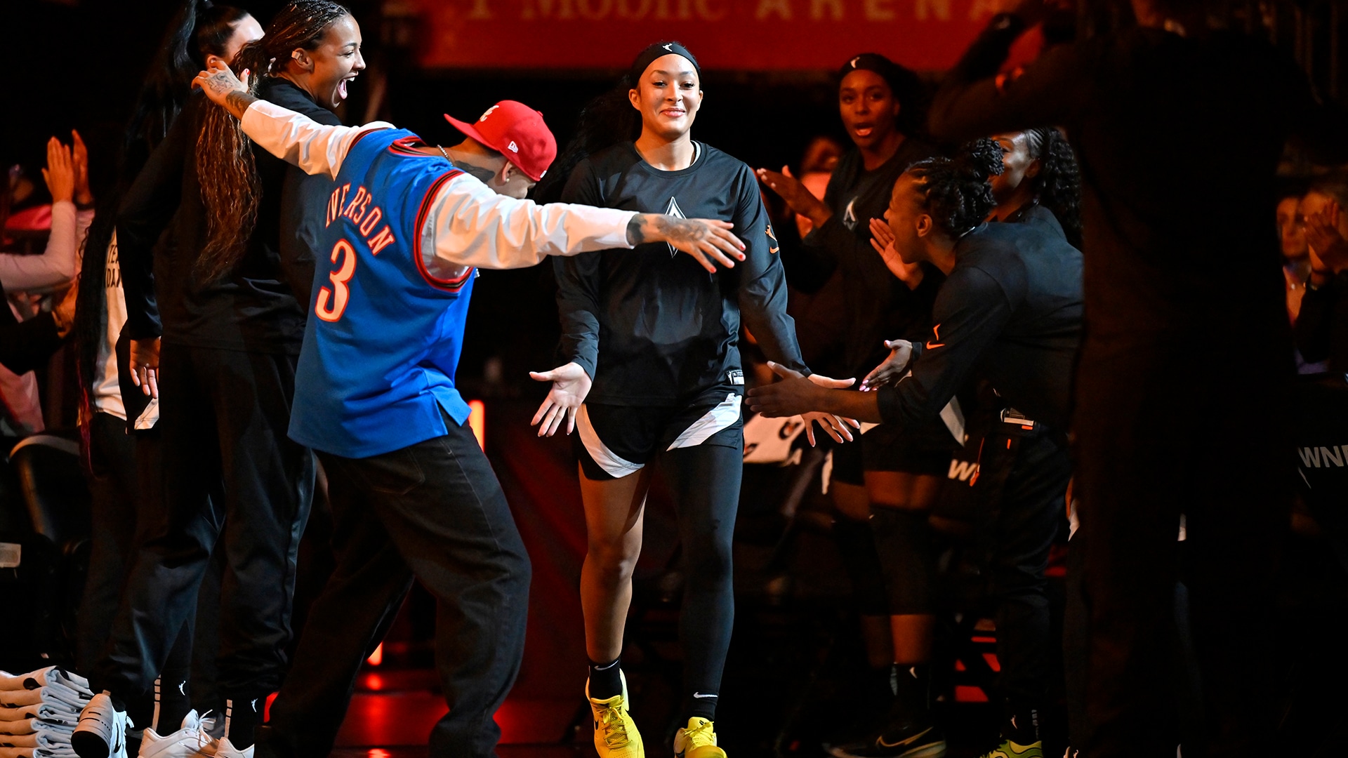 Chicago Sky v Las Vegas Aces
