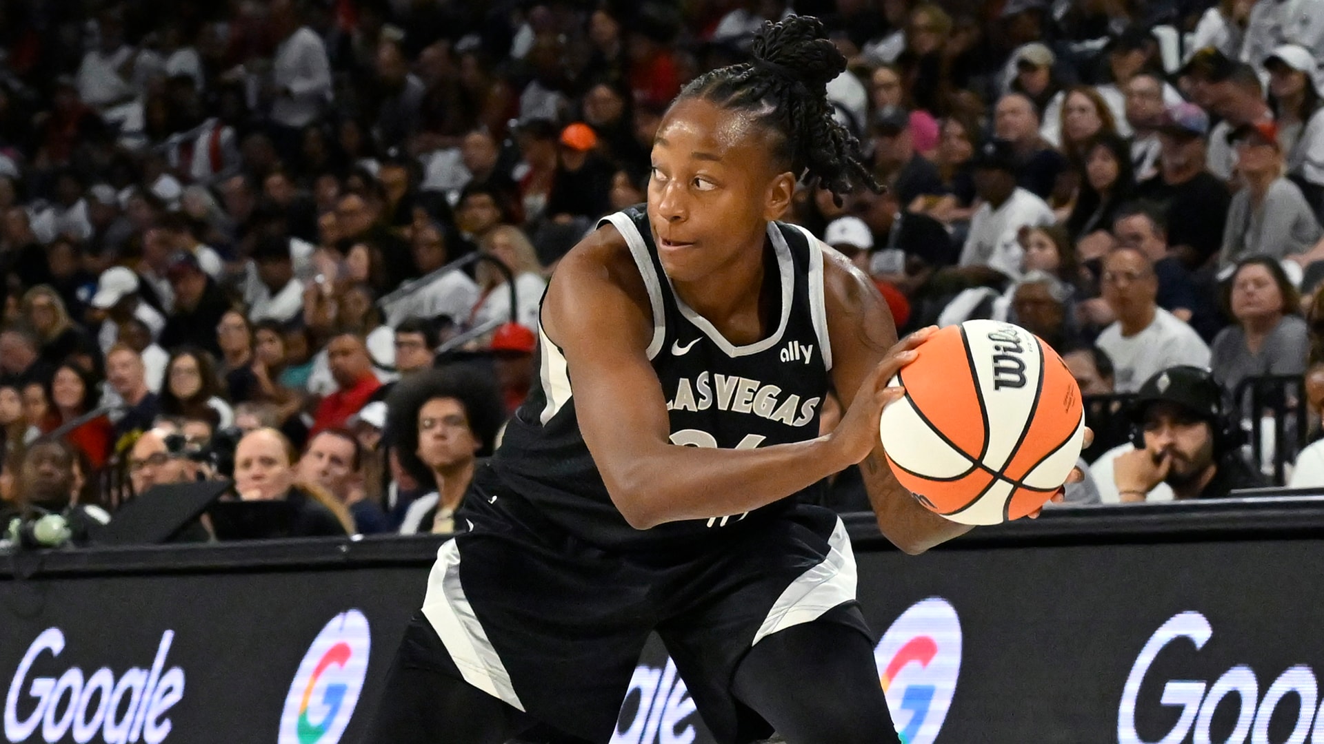 Indiana Fever v Las Vegas Aces - Game One