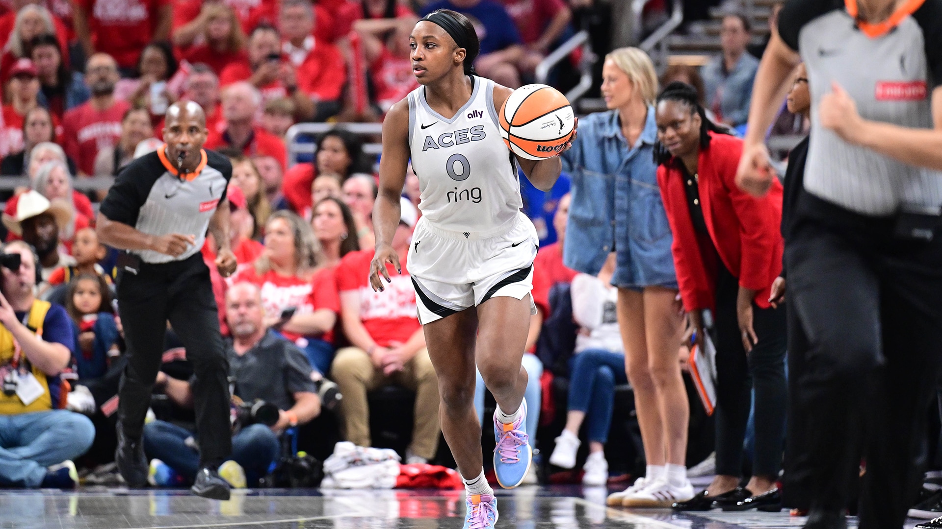 GAME RECAP: Las Vegas Fights to the Finish for 84-72 Semifinal Game 3 Victory Over Indiana
