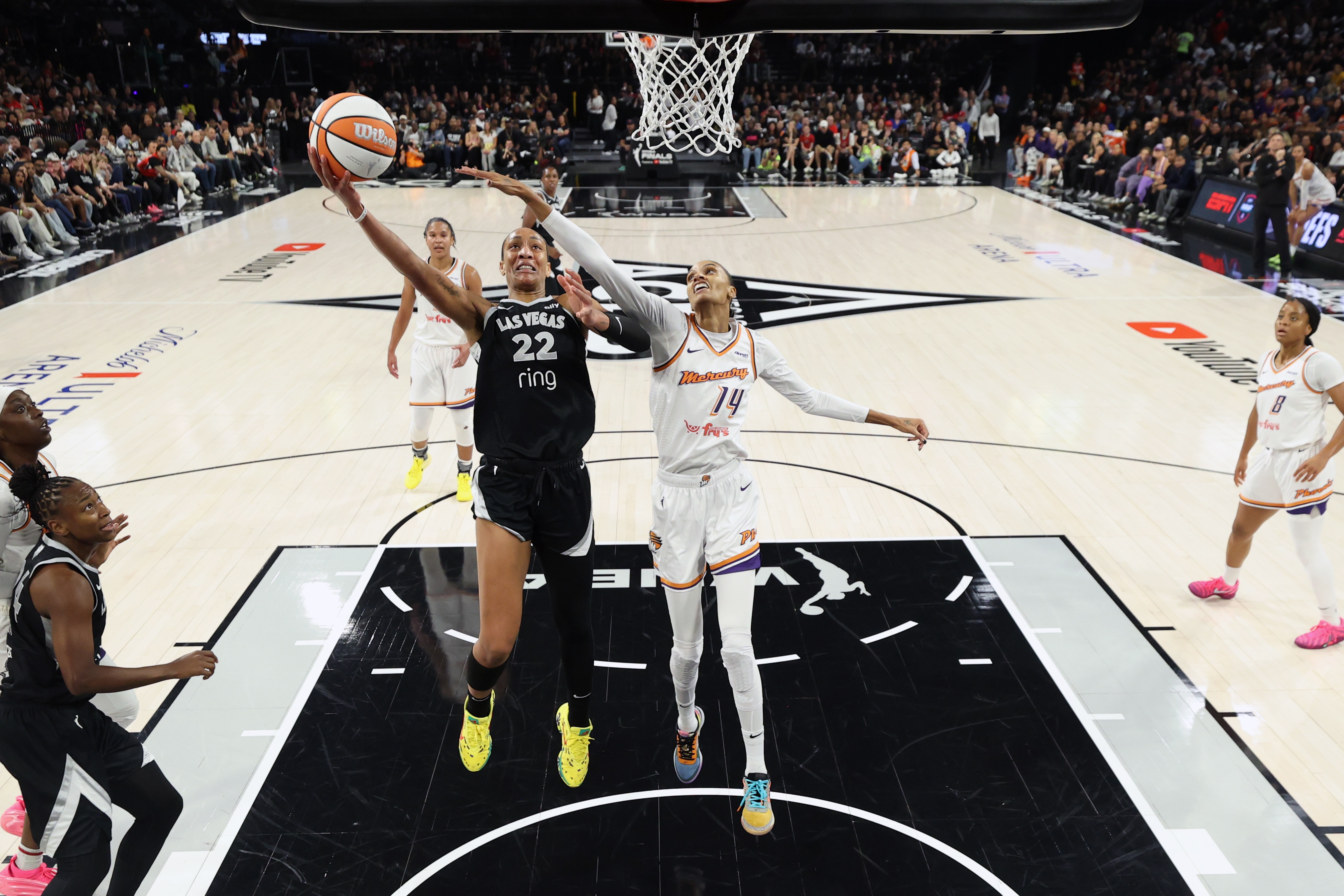 2025 WNBA Finals - Phoenix Mercury v Las Vegas Aces