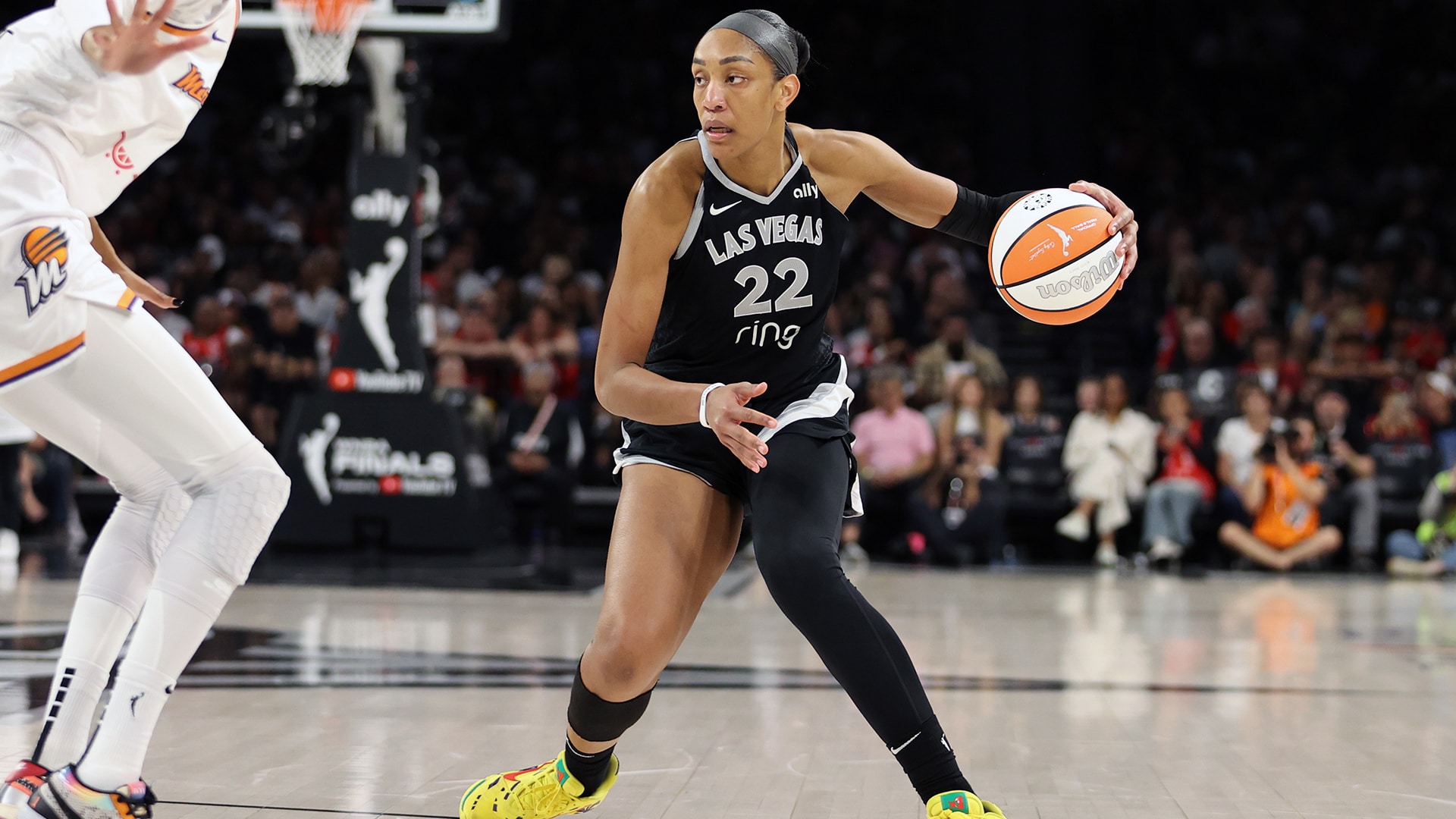 2025 WNBA Finals - Phoenix Mercury v Las Vegas Aces