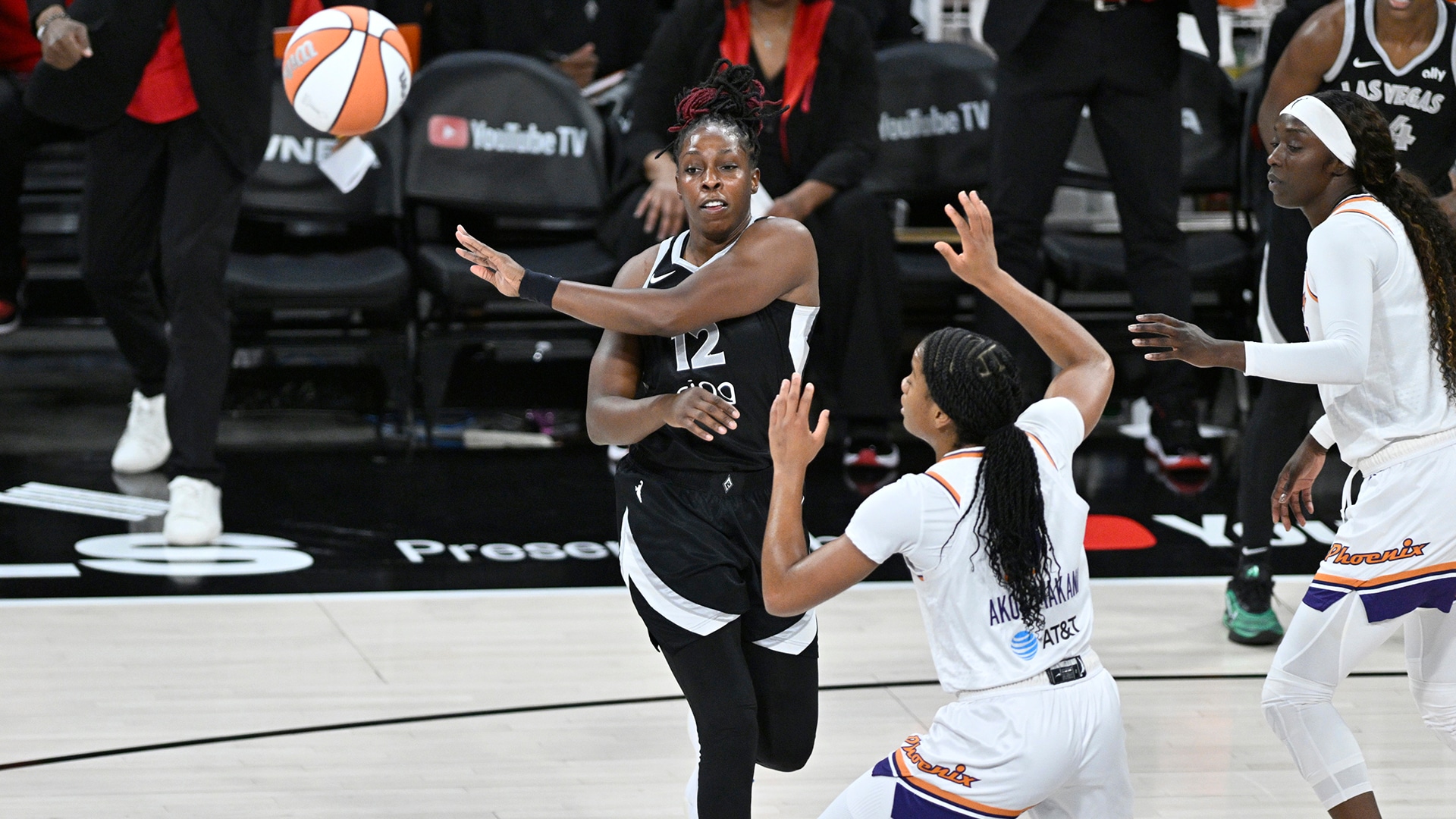 2025 WNBA Finals - Phoenix Mercury v Las Vegas Aces