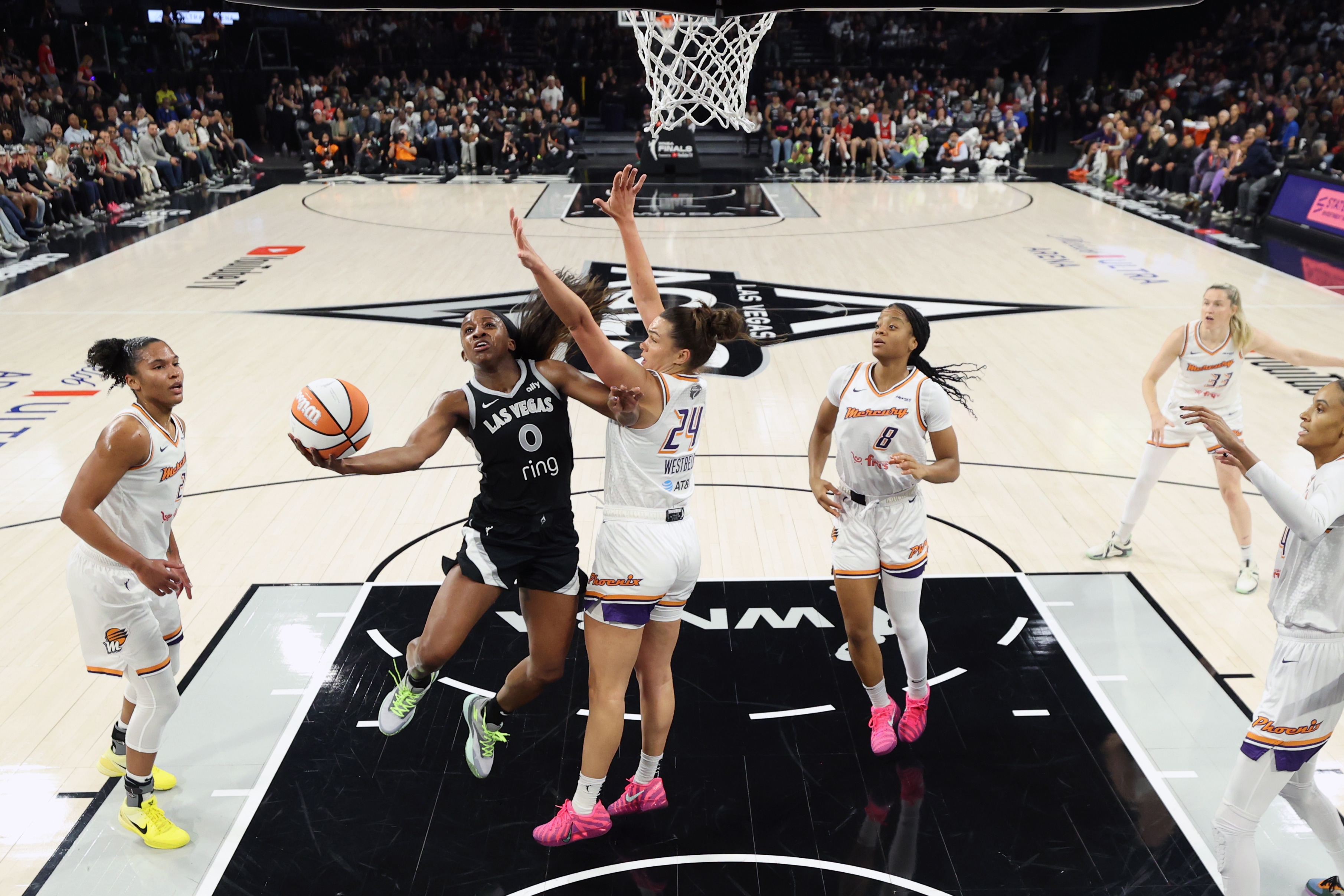 2025 WNBA Finals - Phoenix Mercury v Las Vegas Aces
