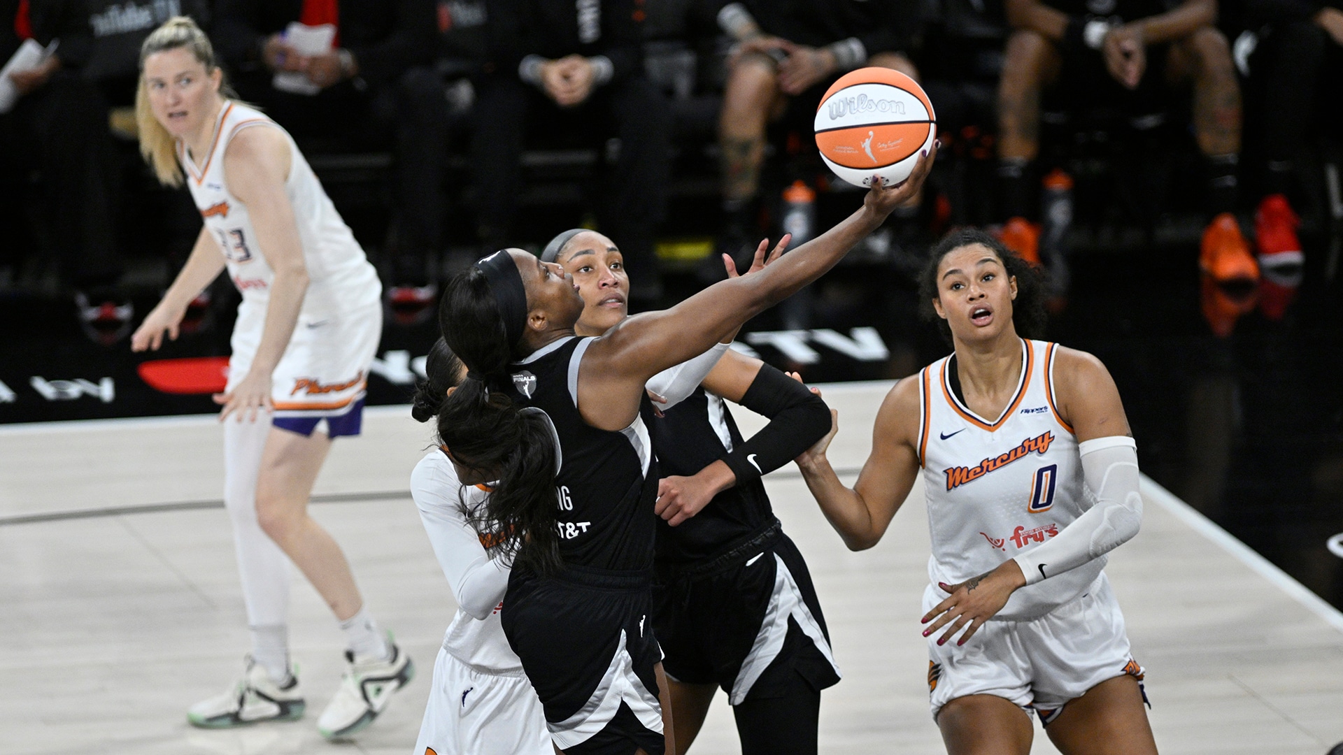 2025 WNBA Finals - Phoenix Mercury v Las Vegas Aces
