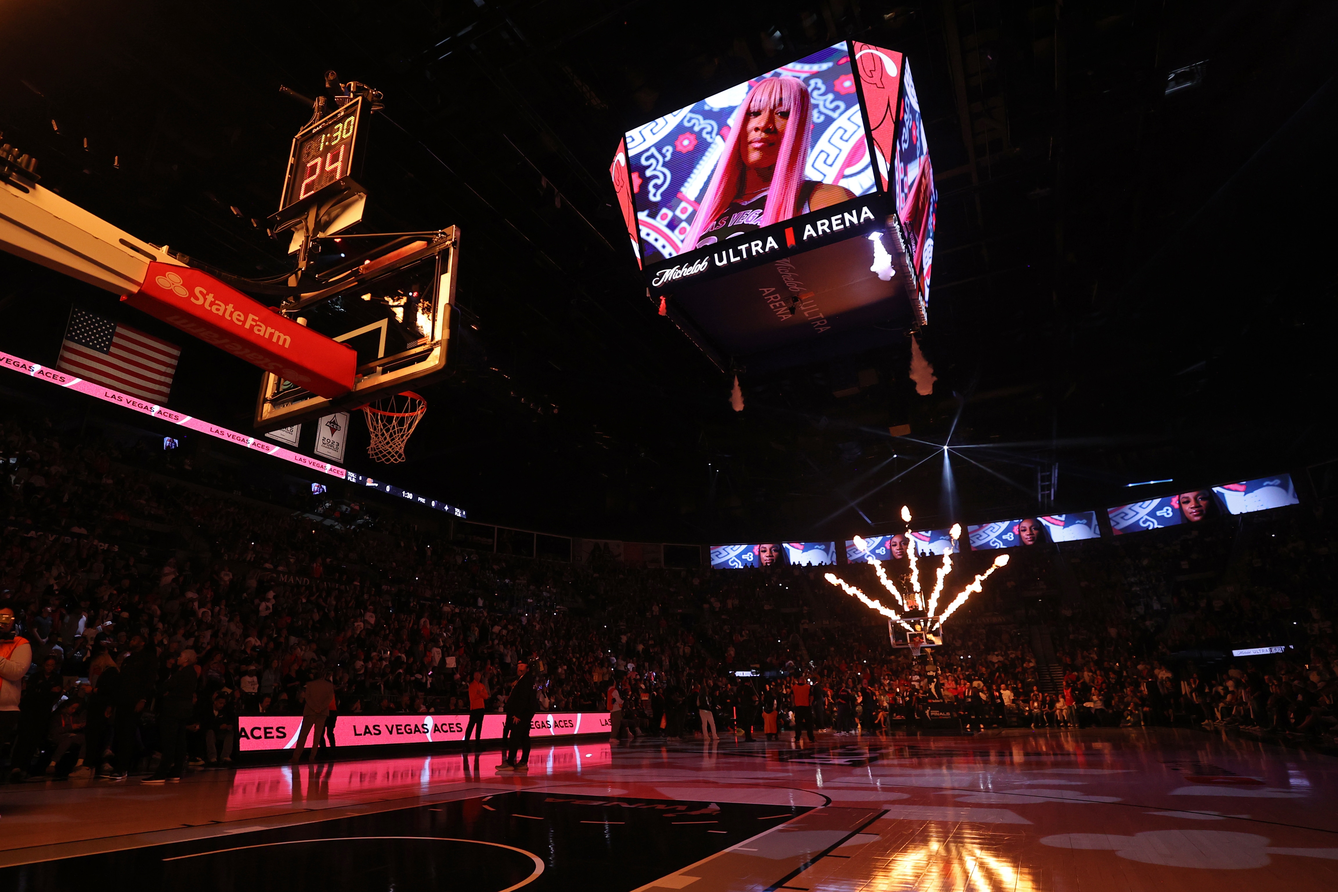 2025 WNBA Finals - Phoenix Mercury v Las Vegas Aces