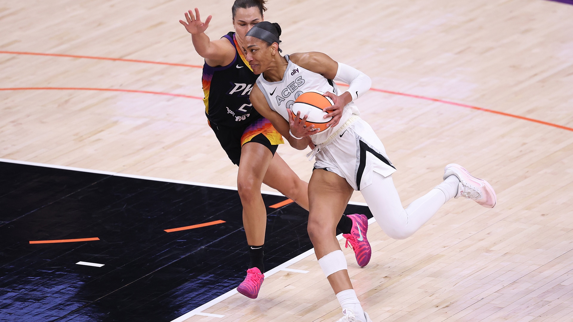 2025 WNBA Finals - Game Four