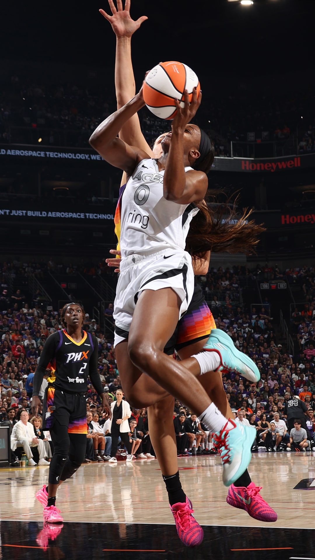 2025 WNBA Finals Game Four - Las Vegas Aces v Phoenix Mercury