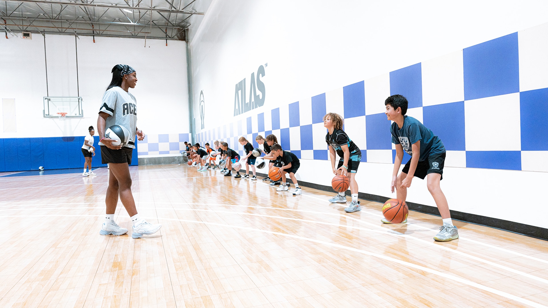 Gallery: Jr. WNBA Community Coach of the Year (4/14/2025)