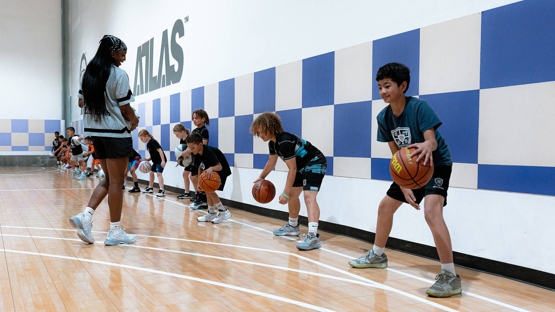 Gallery: Jr. WNBA Community Coach of the Year (4/14/2025)