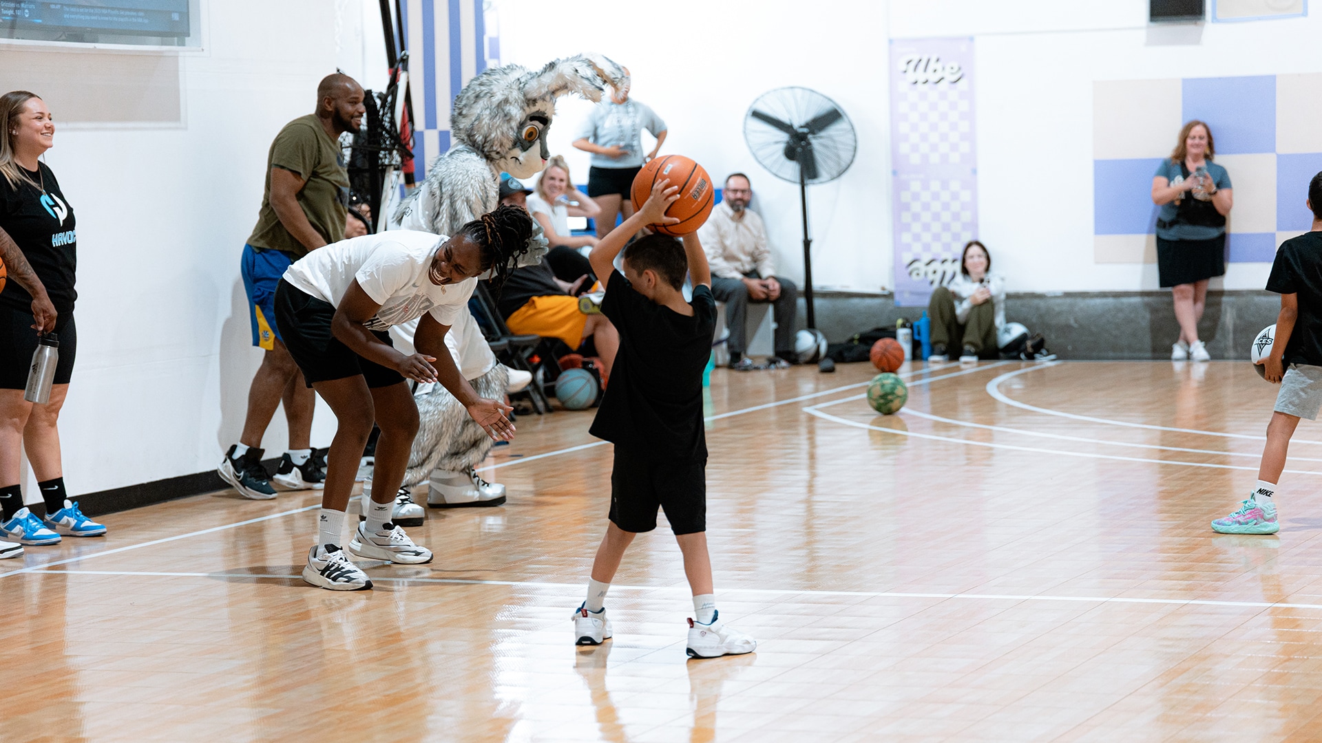 Gallery: Jr. WNBA Community Coach of the Year (4/14/2025)