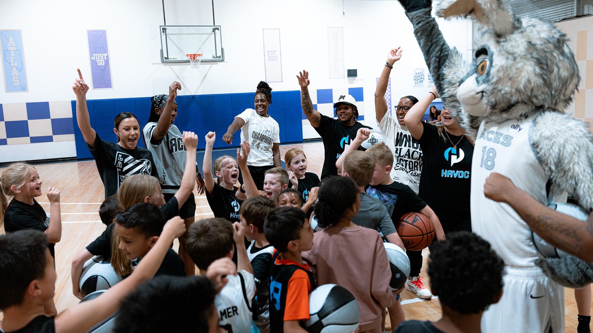 Gallery: Jr. WNBA Community Coach of the Year (4/14/2025)