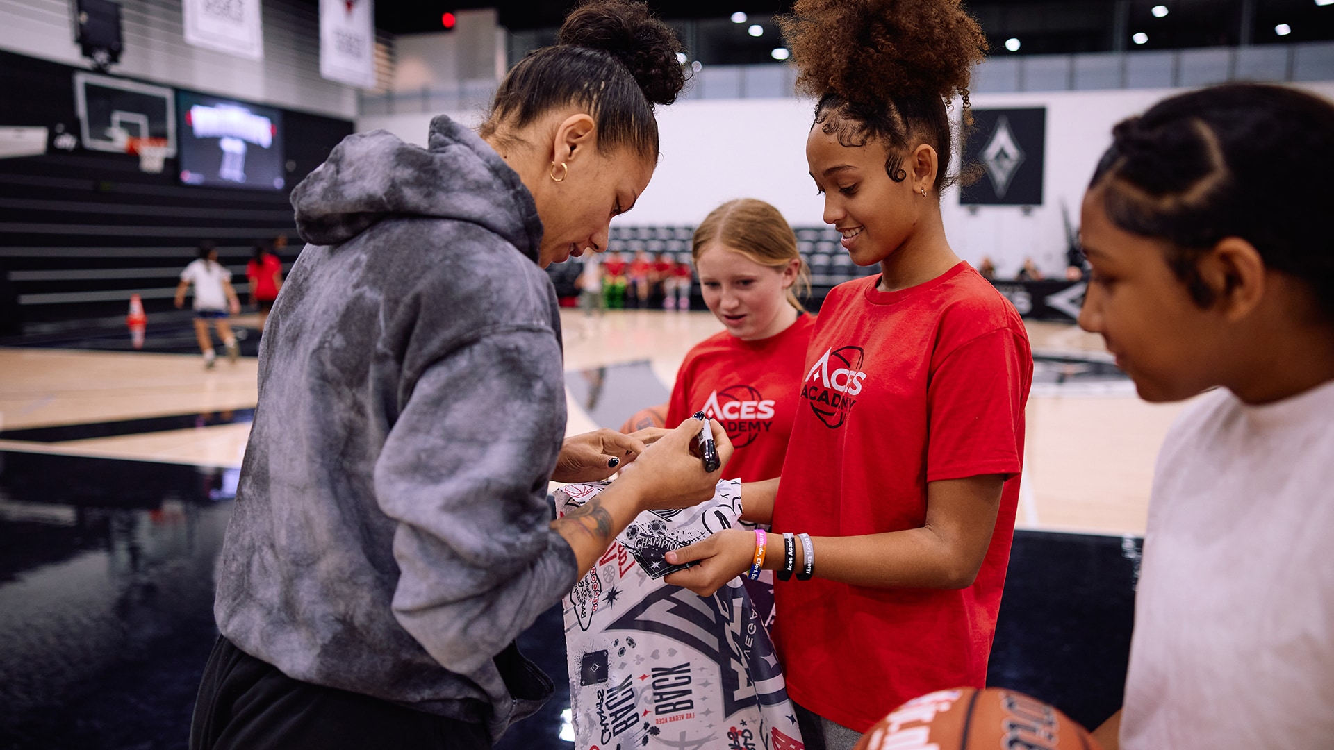 Gallery: Aces Holiday Hoops Youth Basketball Clinic (01/2025)
