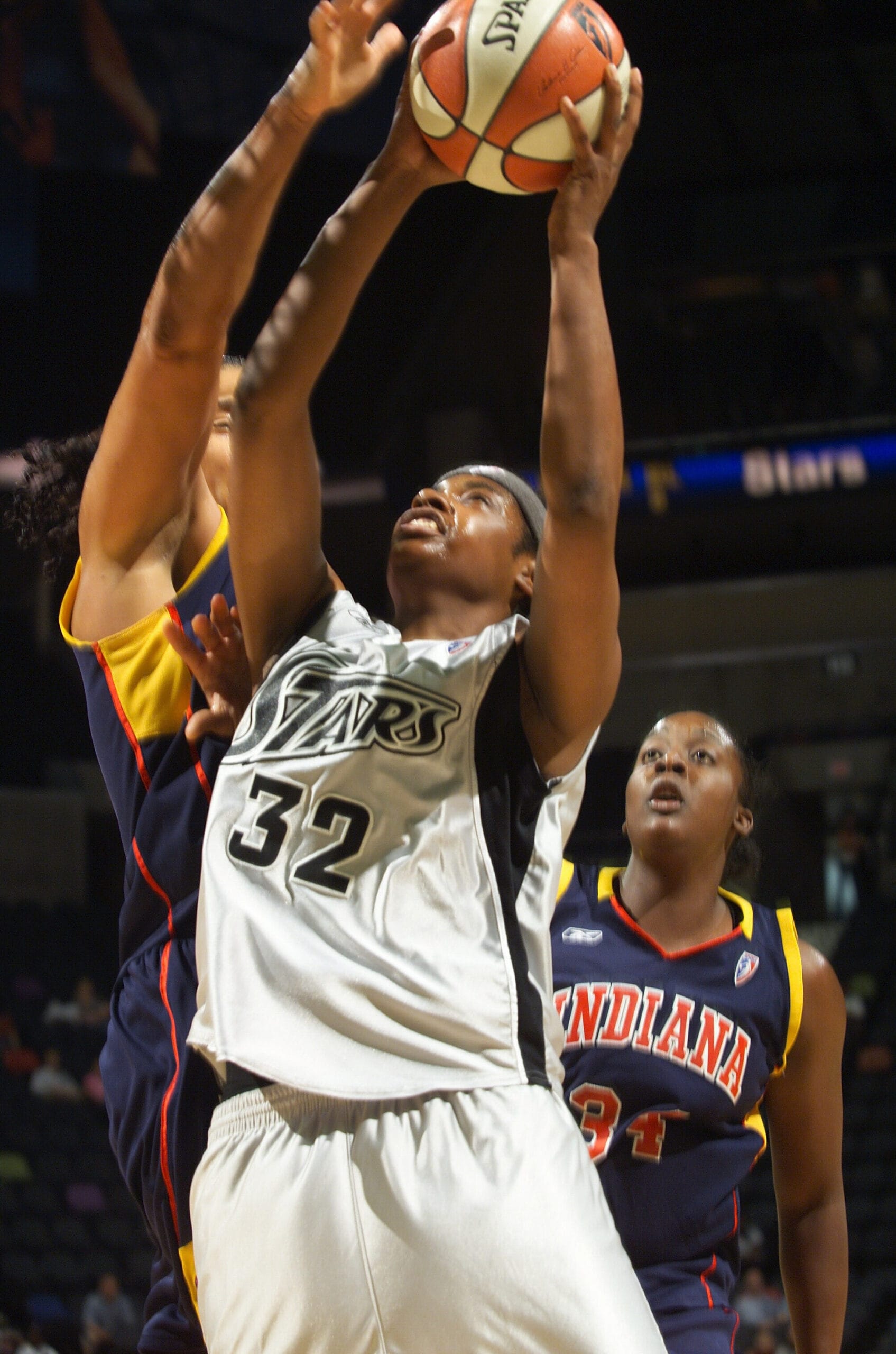 Fever v Silver Stars