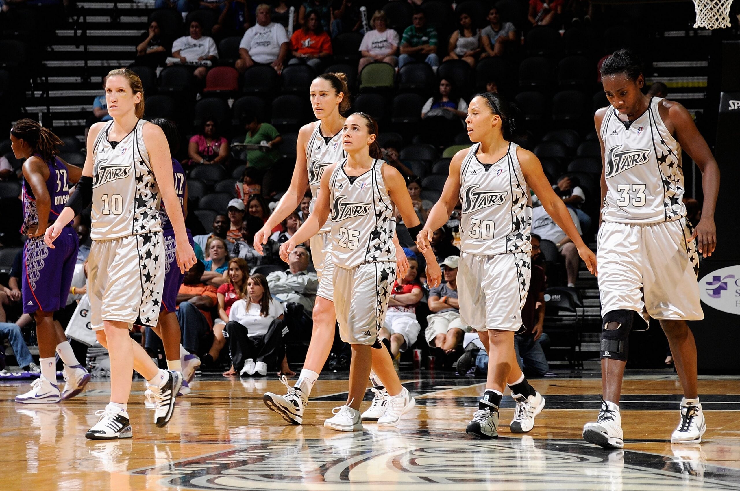 Sacramento Monarchs v San Antonio Silver Stars