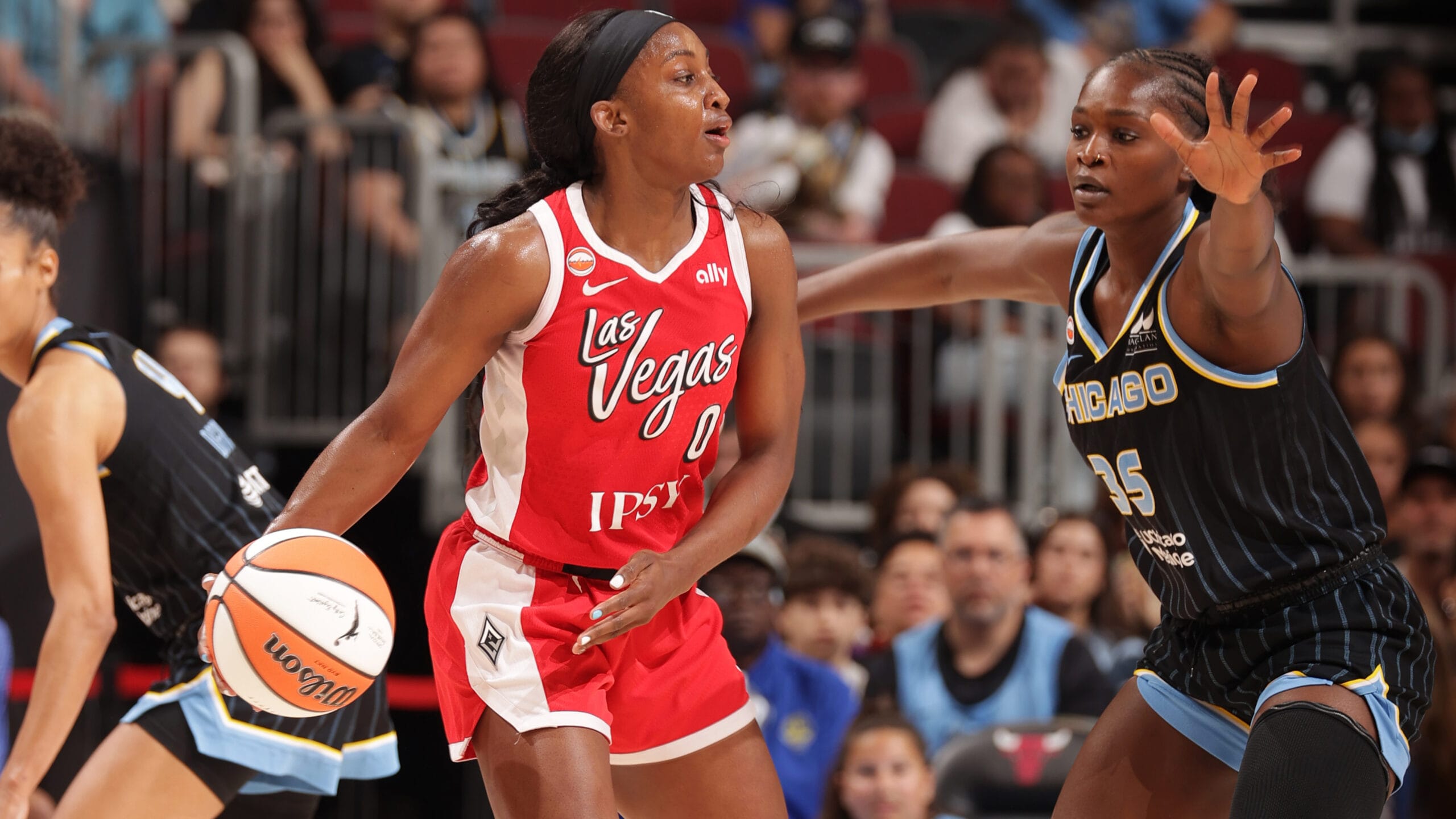 GAME RECAP: Aces Light Up the Sky 107-99