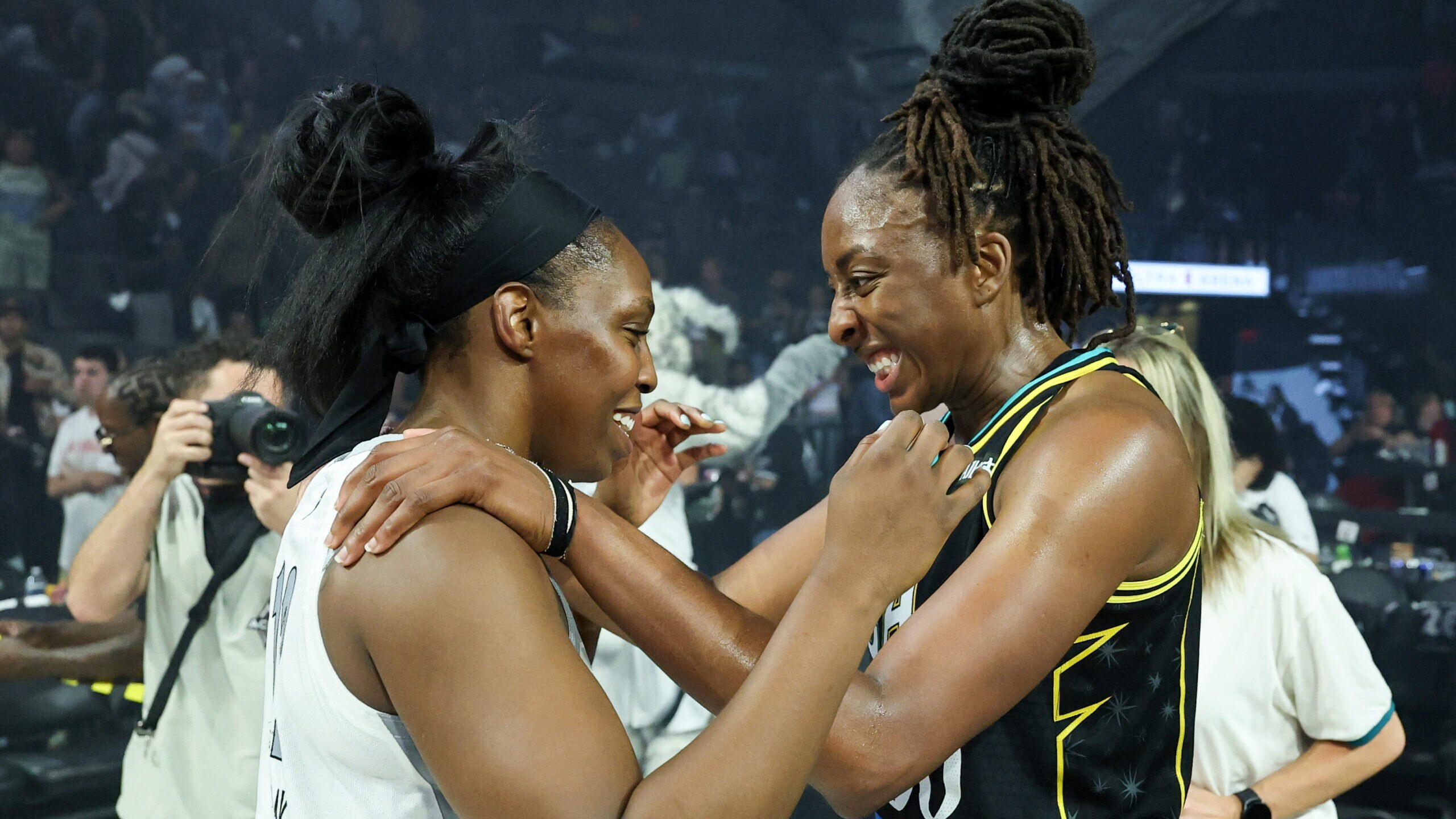 GAME RECAP: Aces Close Regular Season Home Slate with 89-79 Win Over Sparks