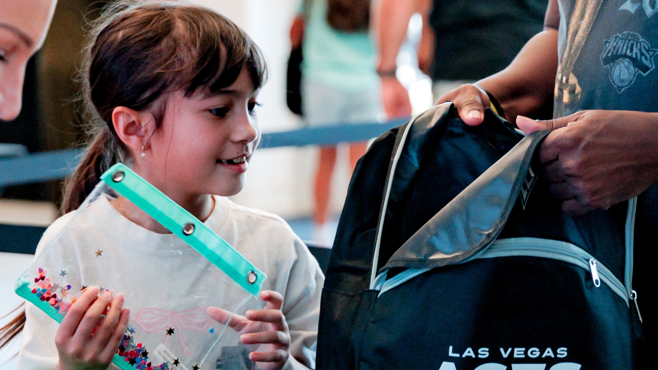 26_07_27_Community_Backpack Drive_-1127
