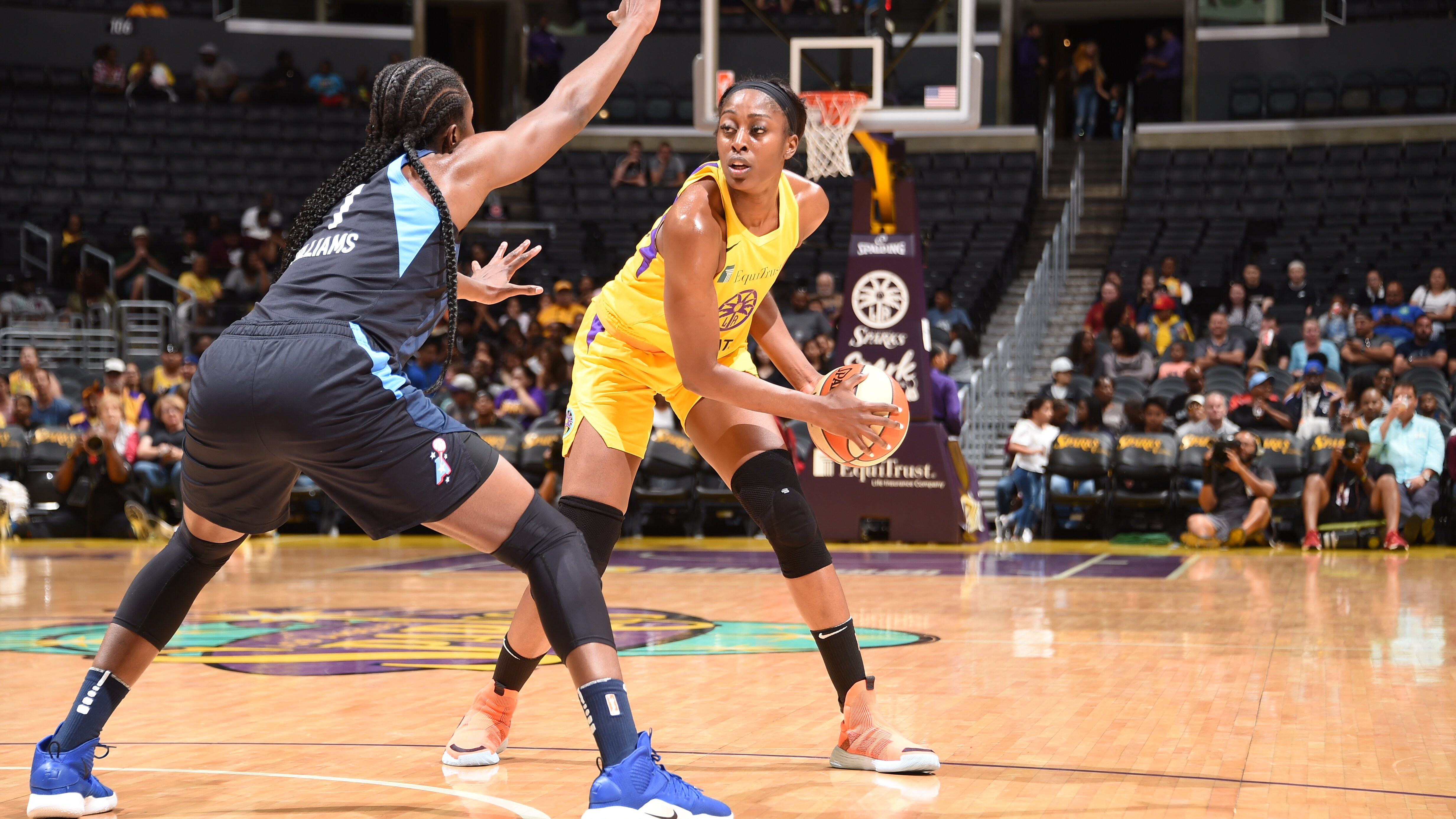 Chiney Ogwumike Posts 17 points &amp; 10 rebounds vs. Atlanta Dream