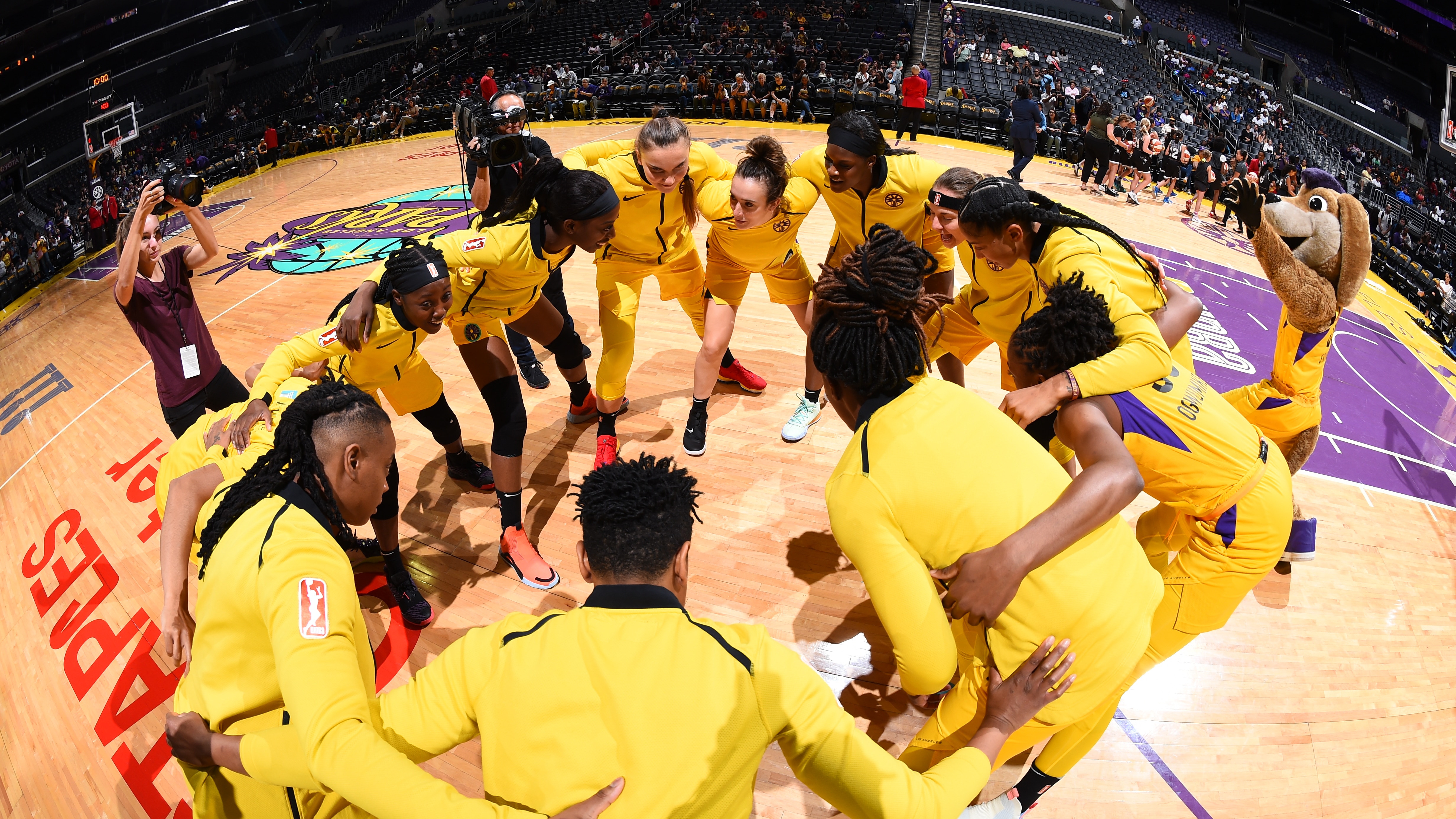 Los Angeles Sparks vs. Seattle Storm - Game Highlights