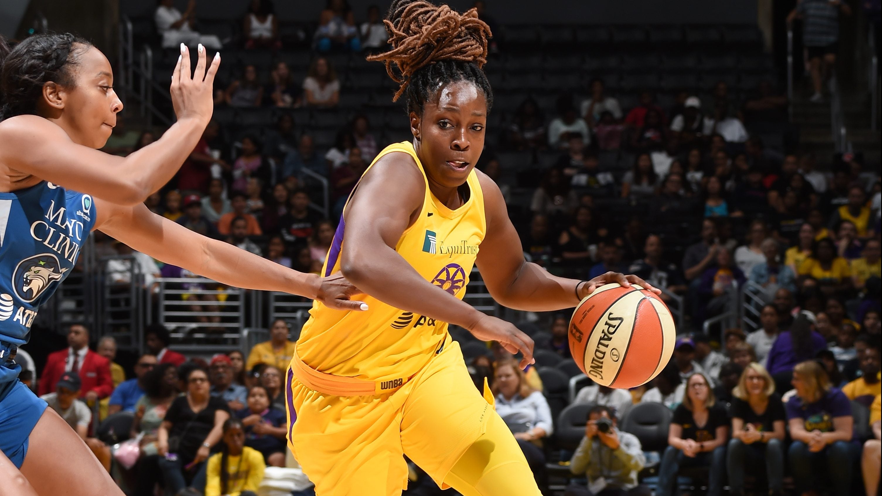 Chelsea Gray Assists in Los Angeles Sparks vs. Minnesota Lynx