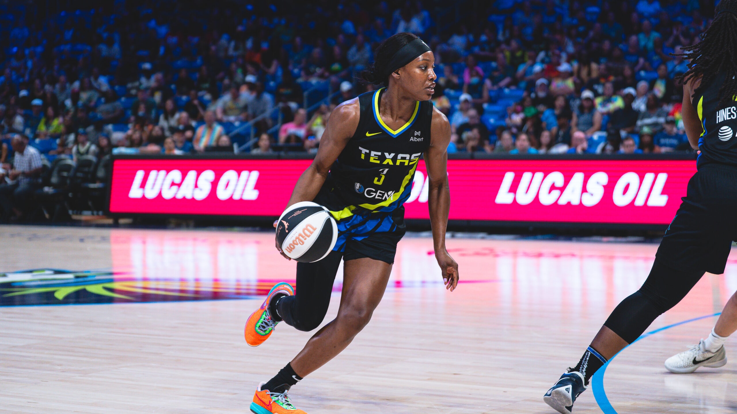 Dallas Wings Waive Kaila Charles