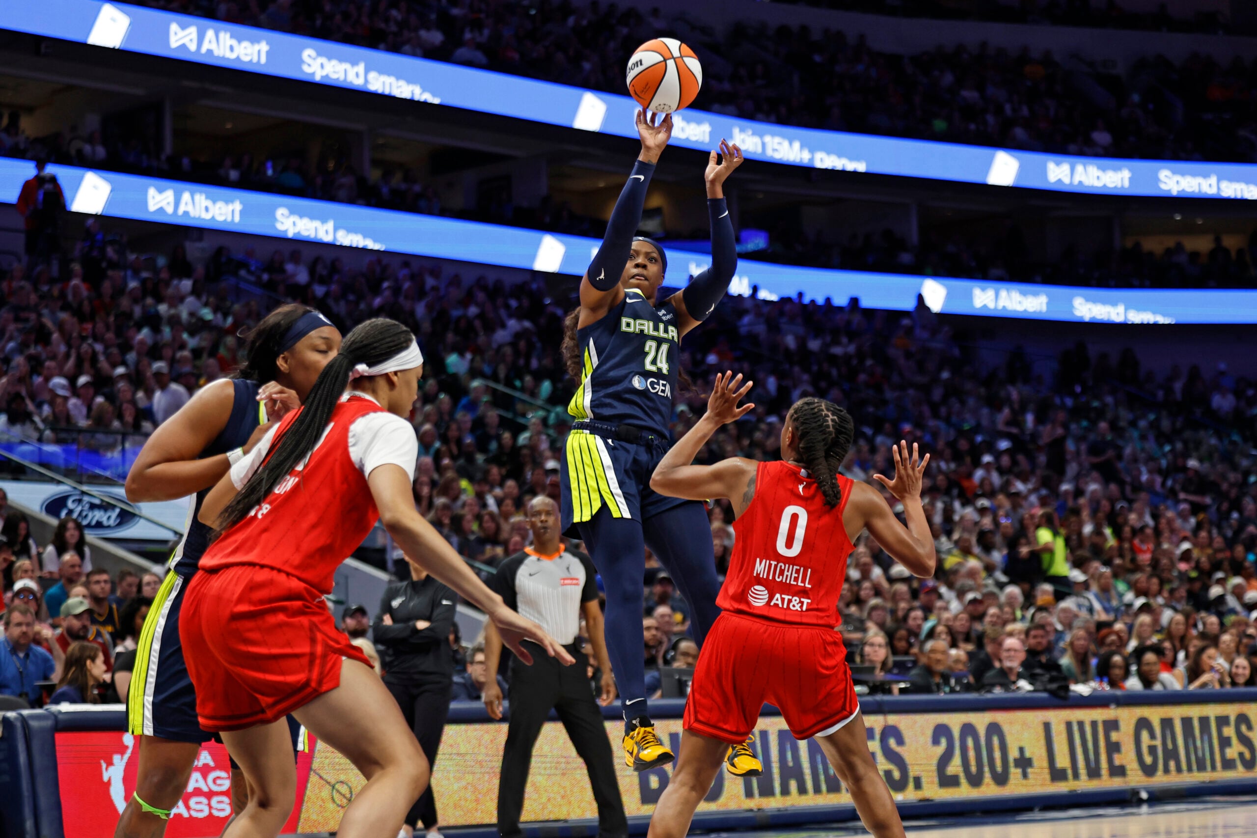 Indiana Fever v Dallas Wings