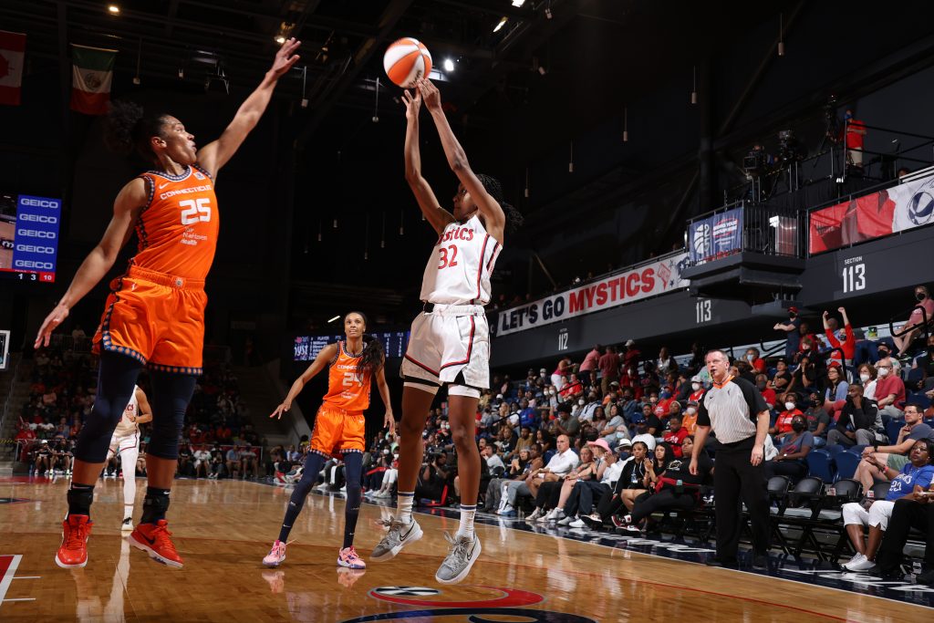 Connecticut Sky v Washington Mystics