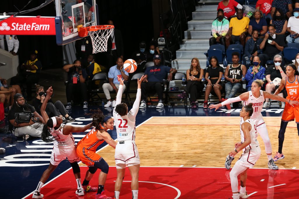 Connecticut Sky v Washington Mystics