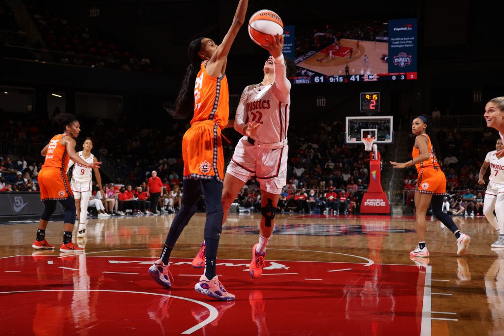 Connecticut Sky v Washington Mystics