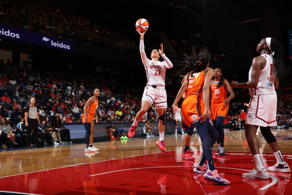 Connecticut Sky v Washington Mystics