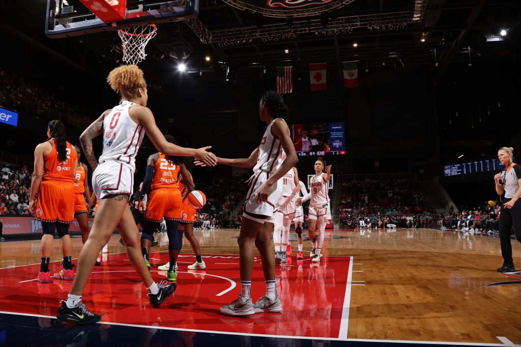 Connecticut Sky v Washington Mystics