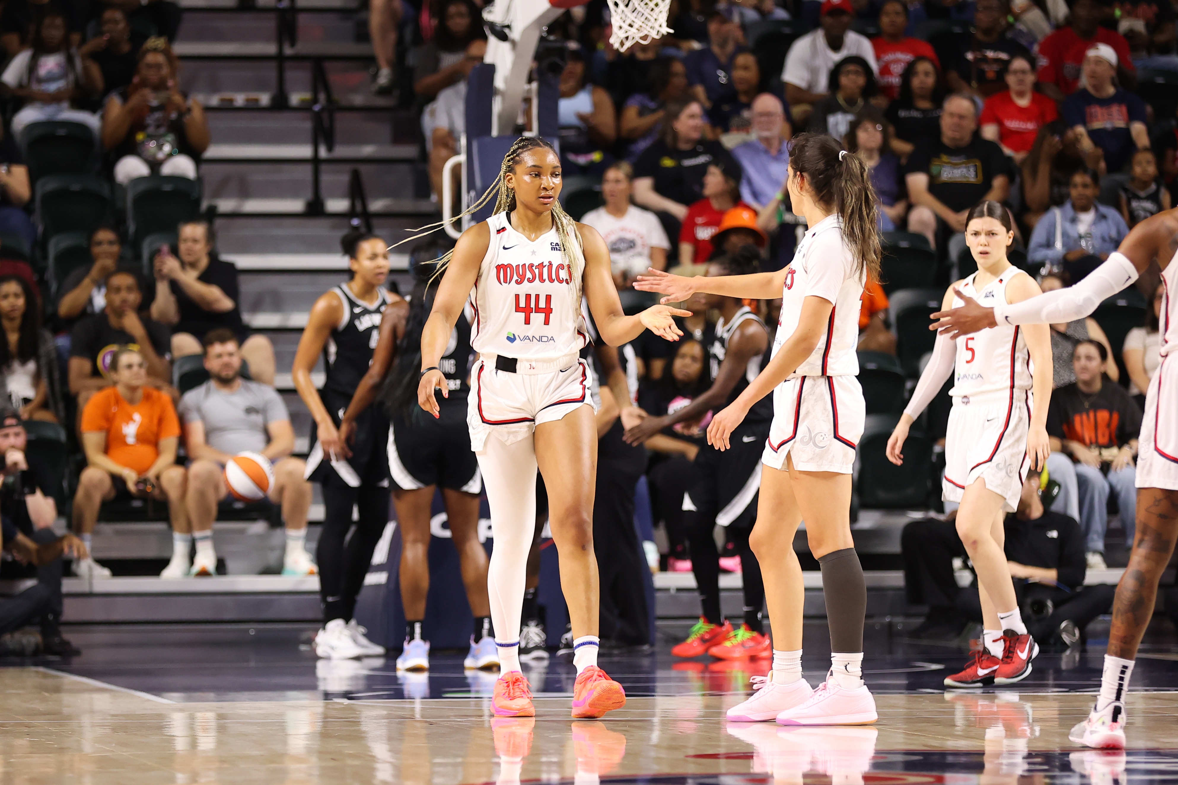 Las Vegas Aces v Washington Mystics