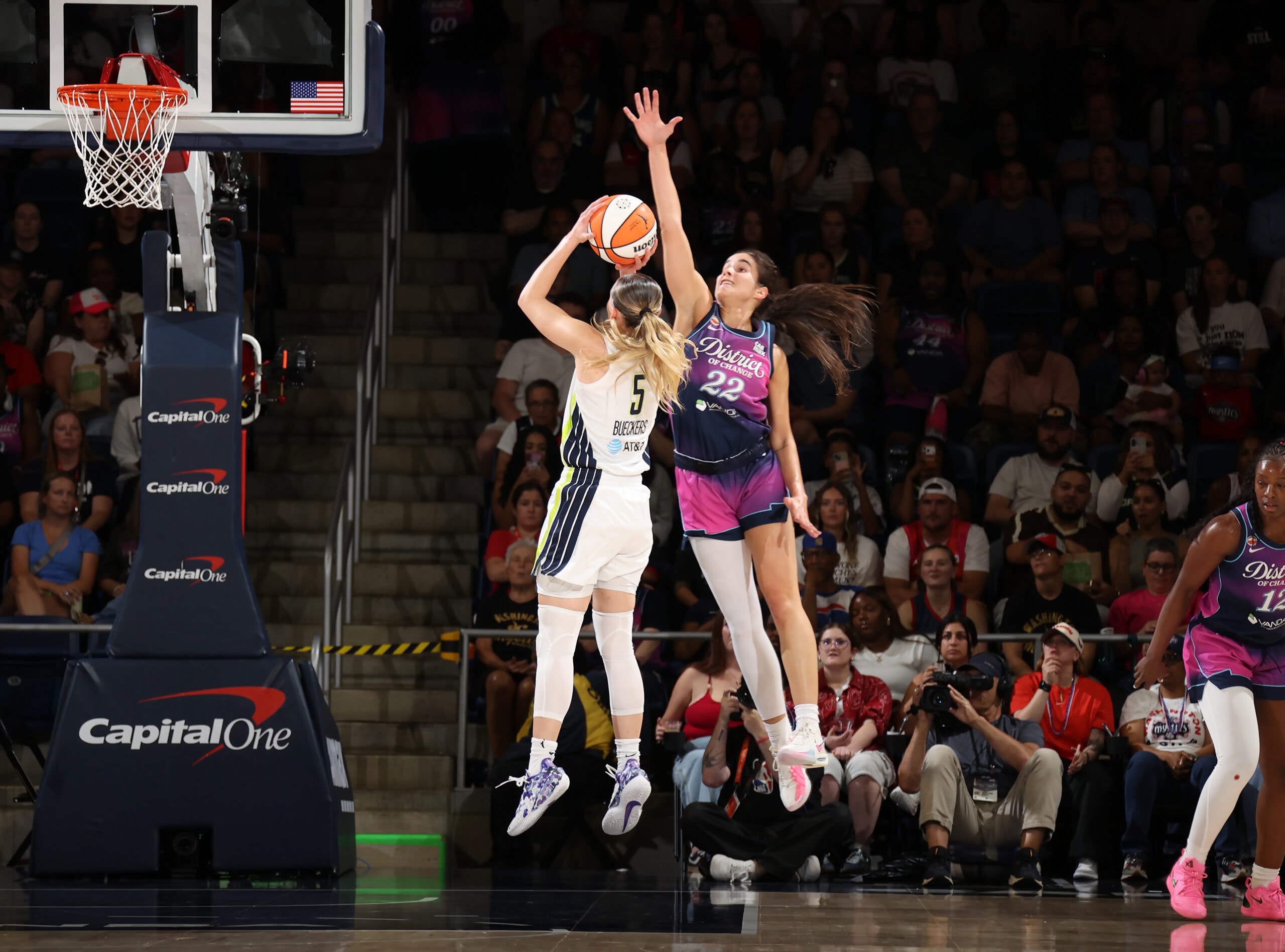 Dallas Wings v Washington Mystics