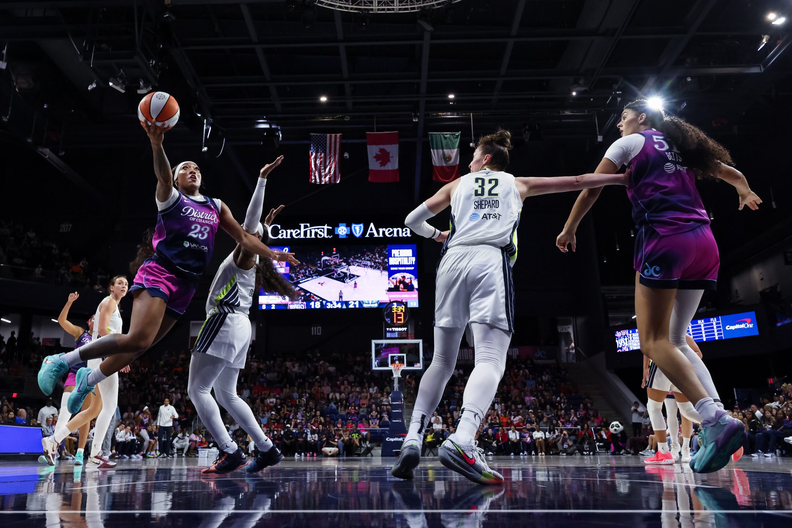 Dallas Wings v Washington Mystics