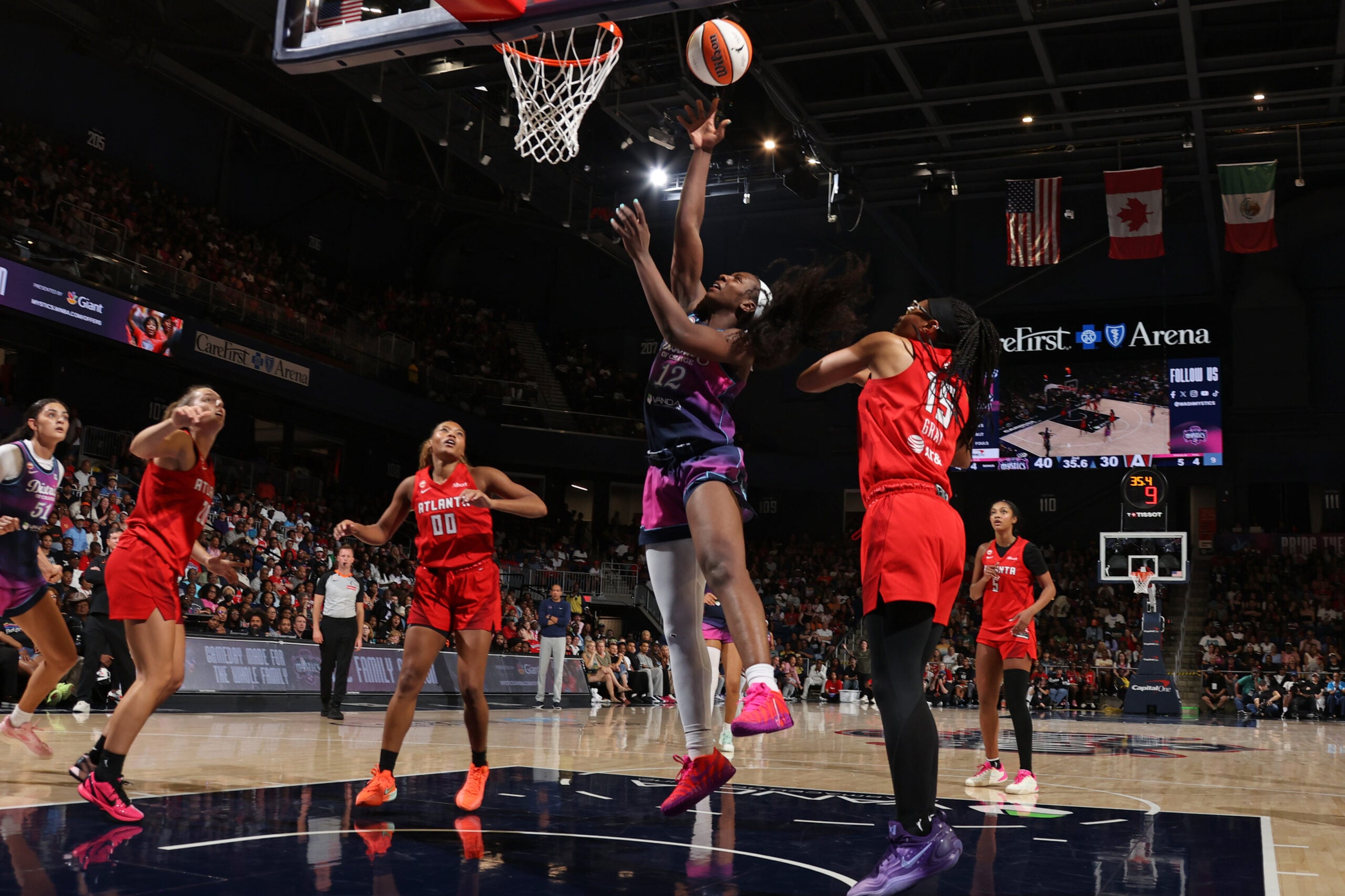 Atlanta Dream v Washington Mystics
