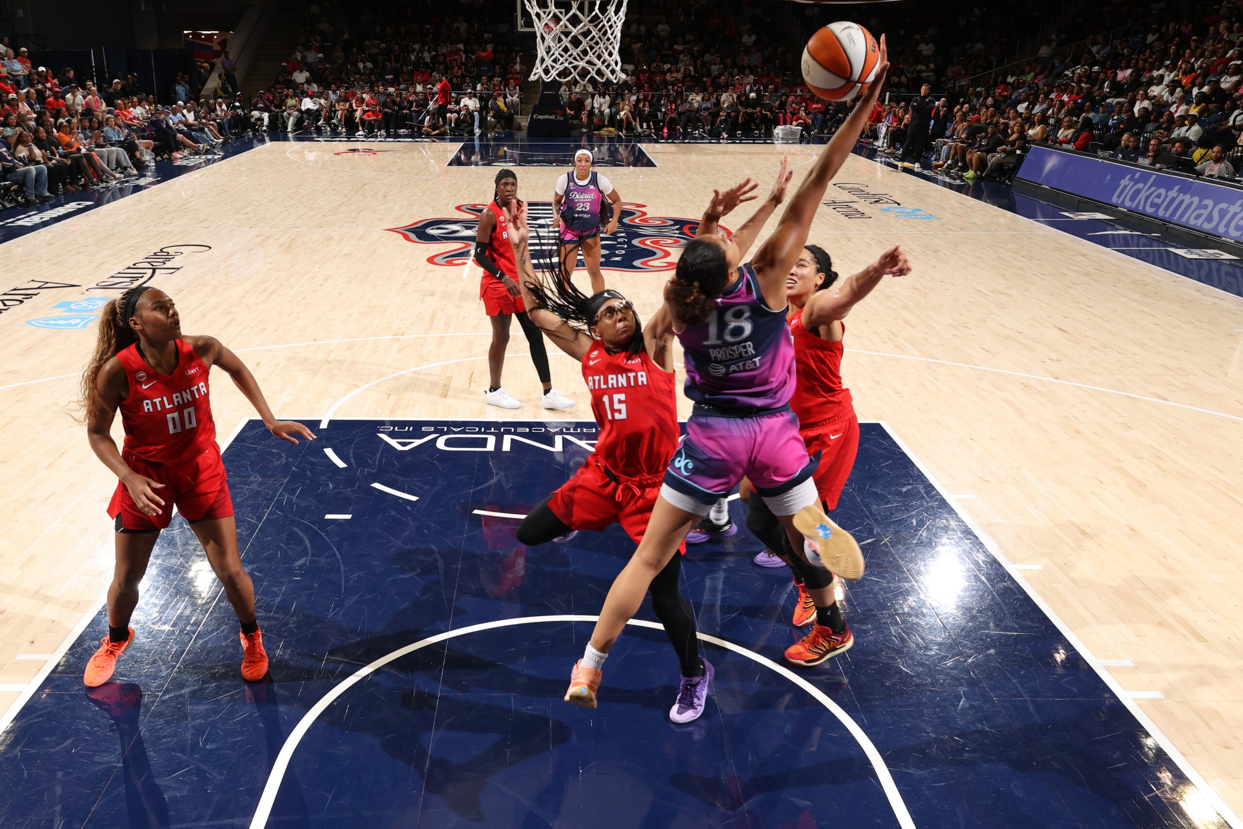 Atlanta Dream v Washington Mystics