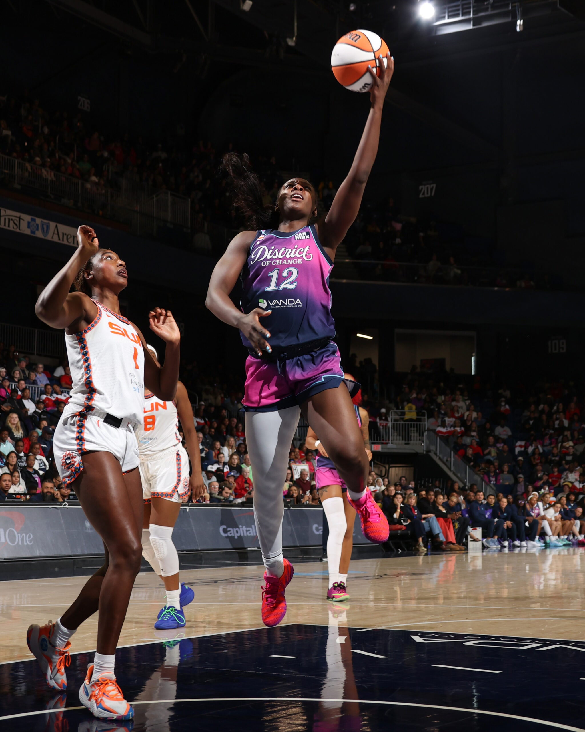 Connecticut Sun v Washington Mystics