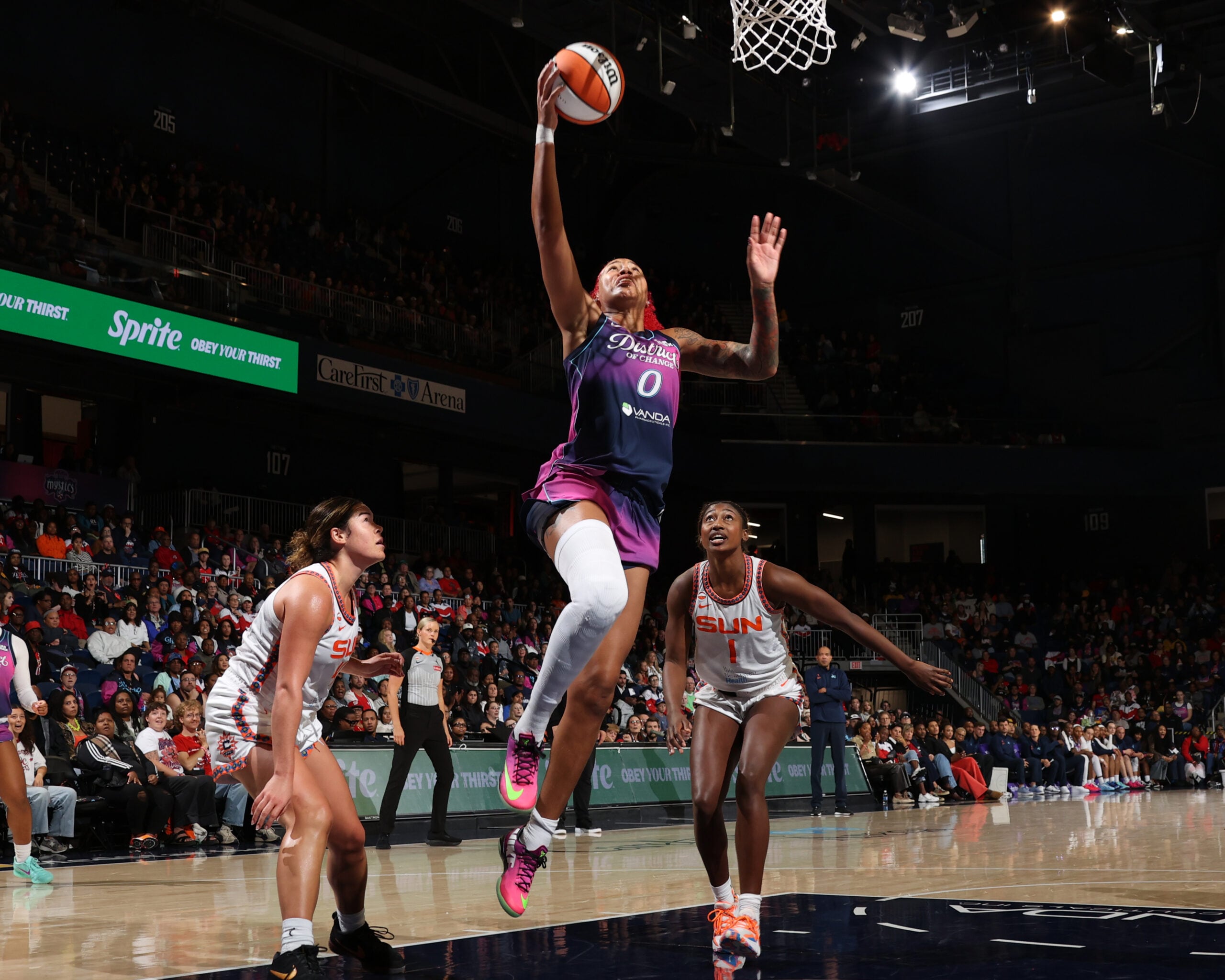 Connecticut Sun v Washington Mystics