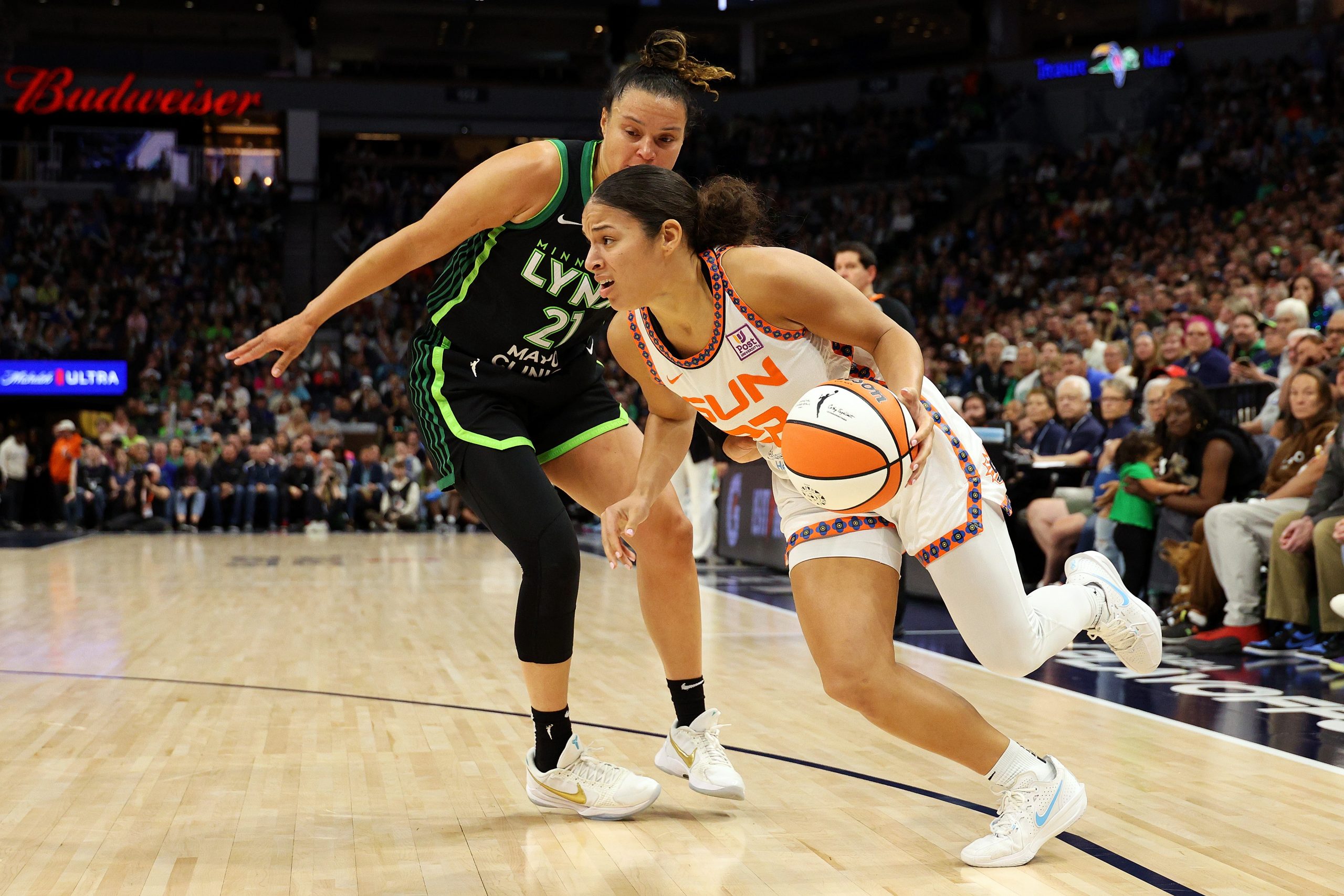 Connecticut Sun v Minnesota Lynx – Game Five