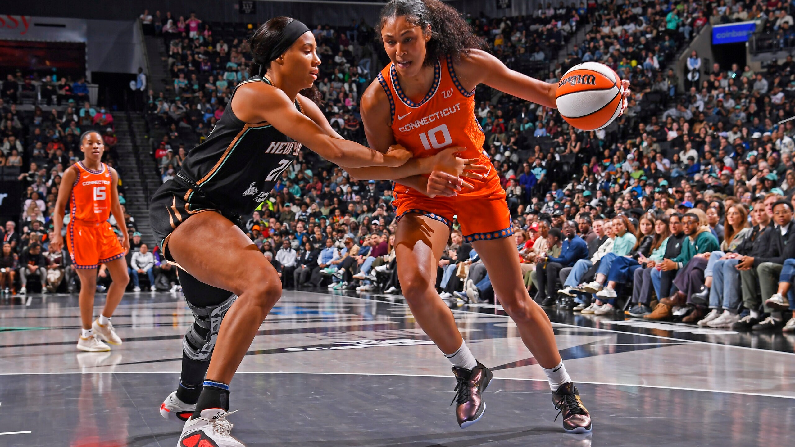 Connecticut Closes Preseason with a 94-86 Win Over New York