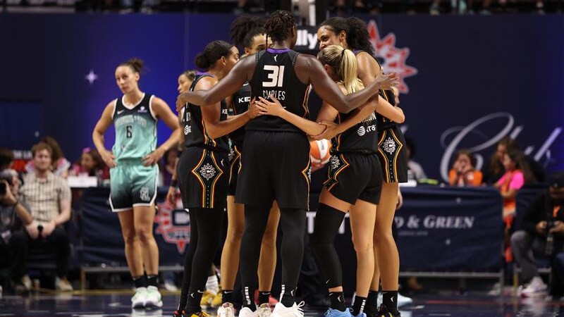 Sun Take Down Defending Champion Liberty, 78-62