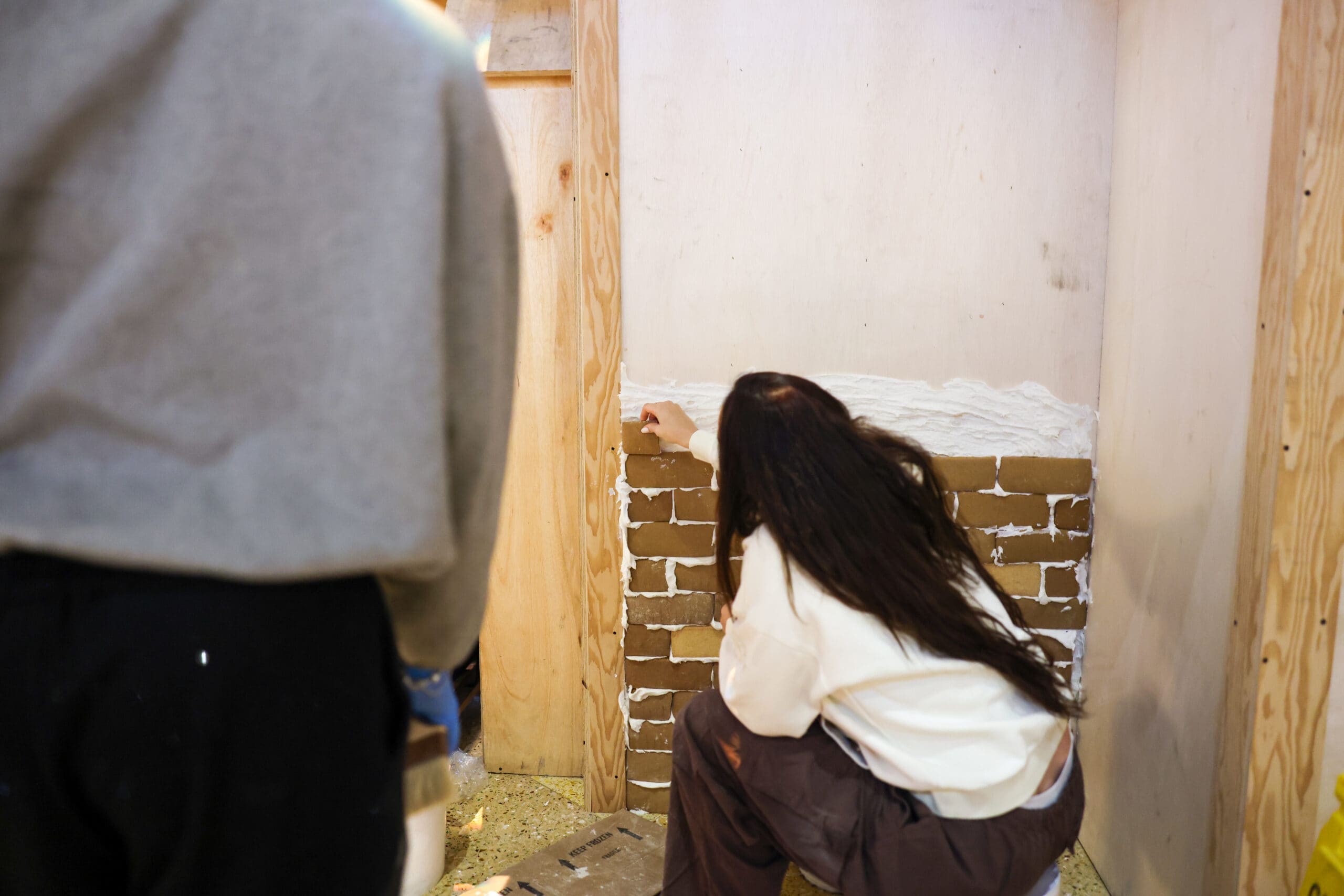Mohegan Sun Gingerbread House Decorating