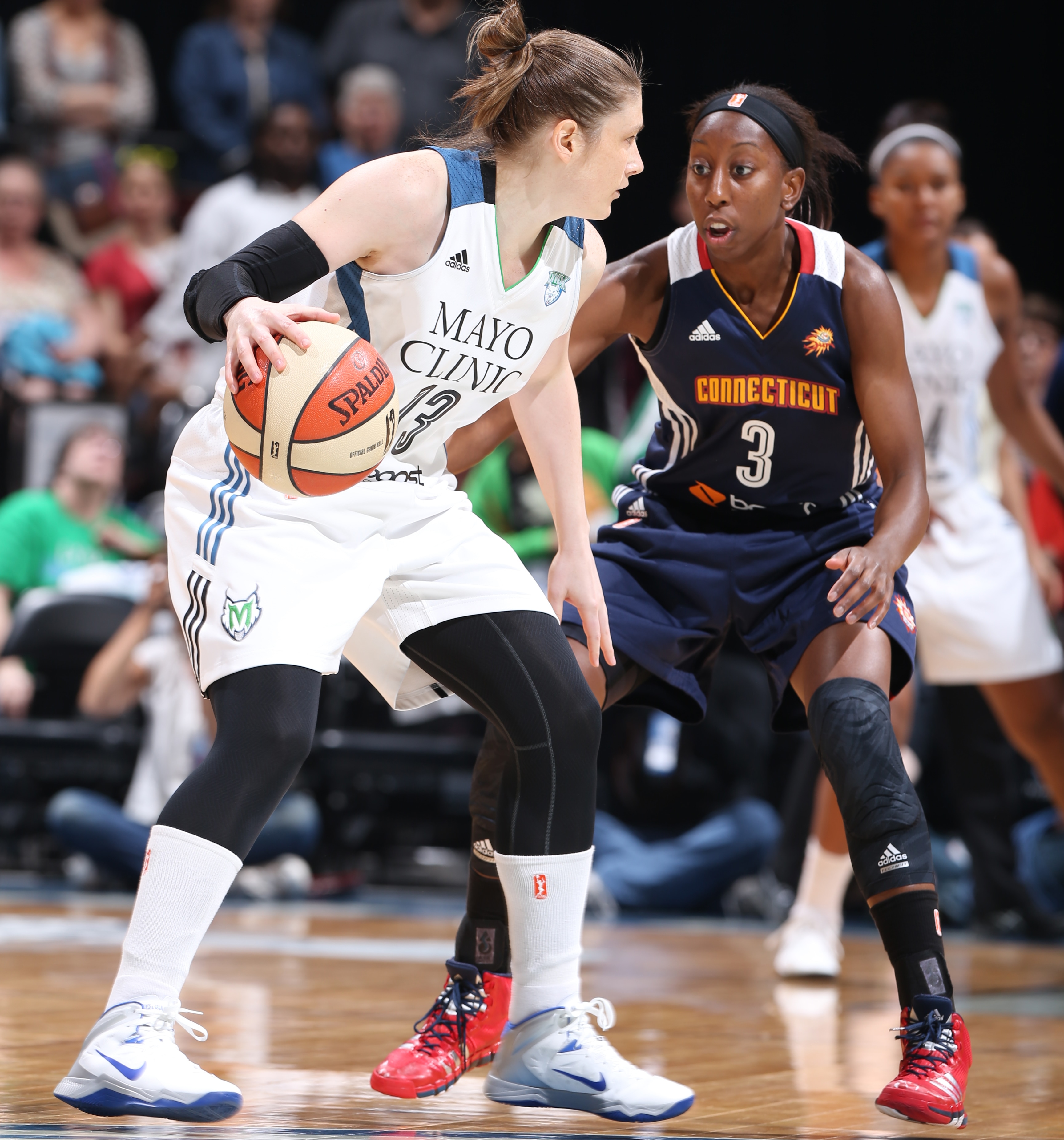 2014's Home-Opener: Lynx guard Lindsay Whalen had a solid overall night scoring 17 points to go with her five rebonds, four assists and three steals.