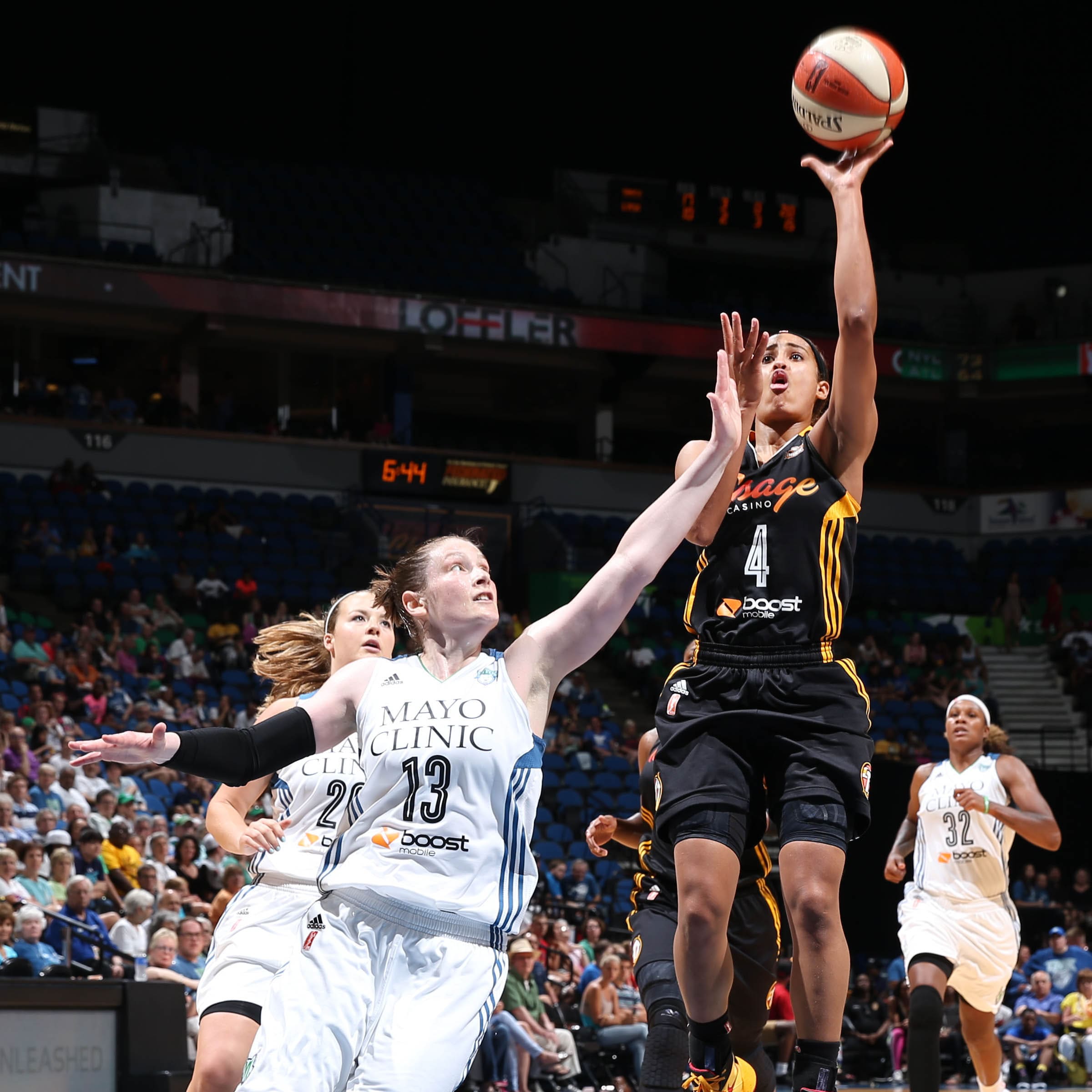 Shock guard Skylar Diggins scored 20 points in the second half to lead the Shock to victory. Diggins finished with 26 points and eight assists.
